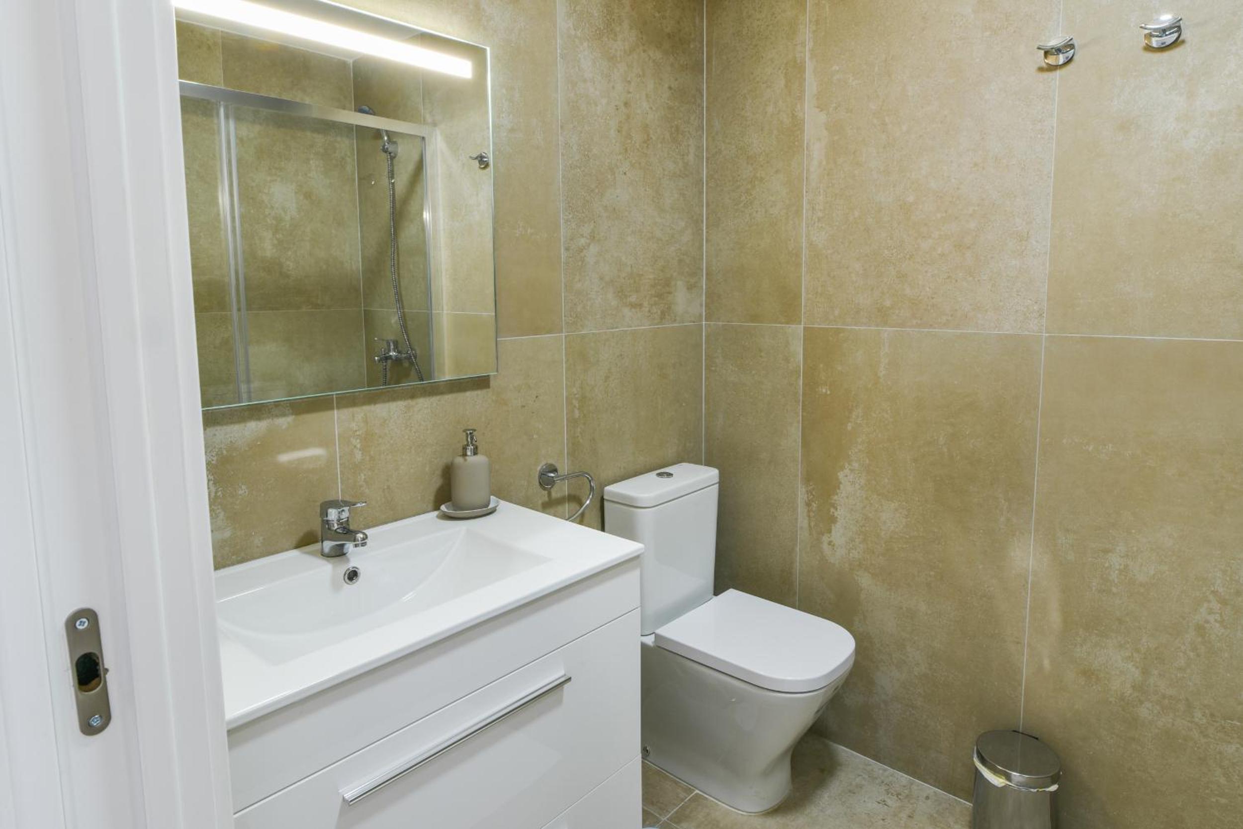 Torremolinos Beach&pool Select