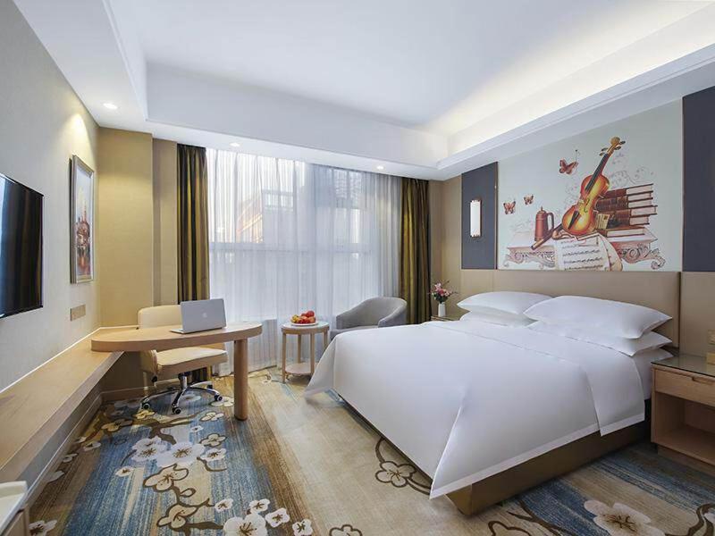 Vienna International Hotel Jurong Huayang