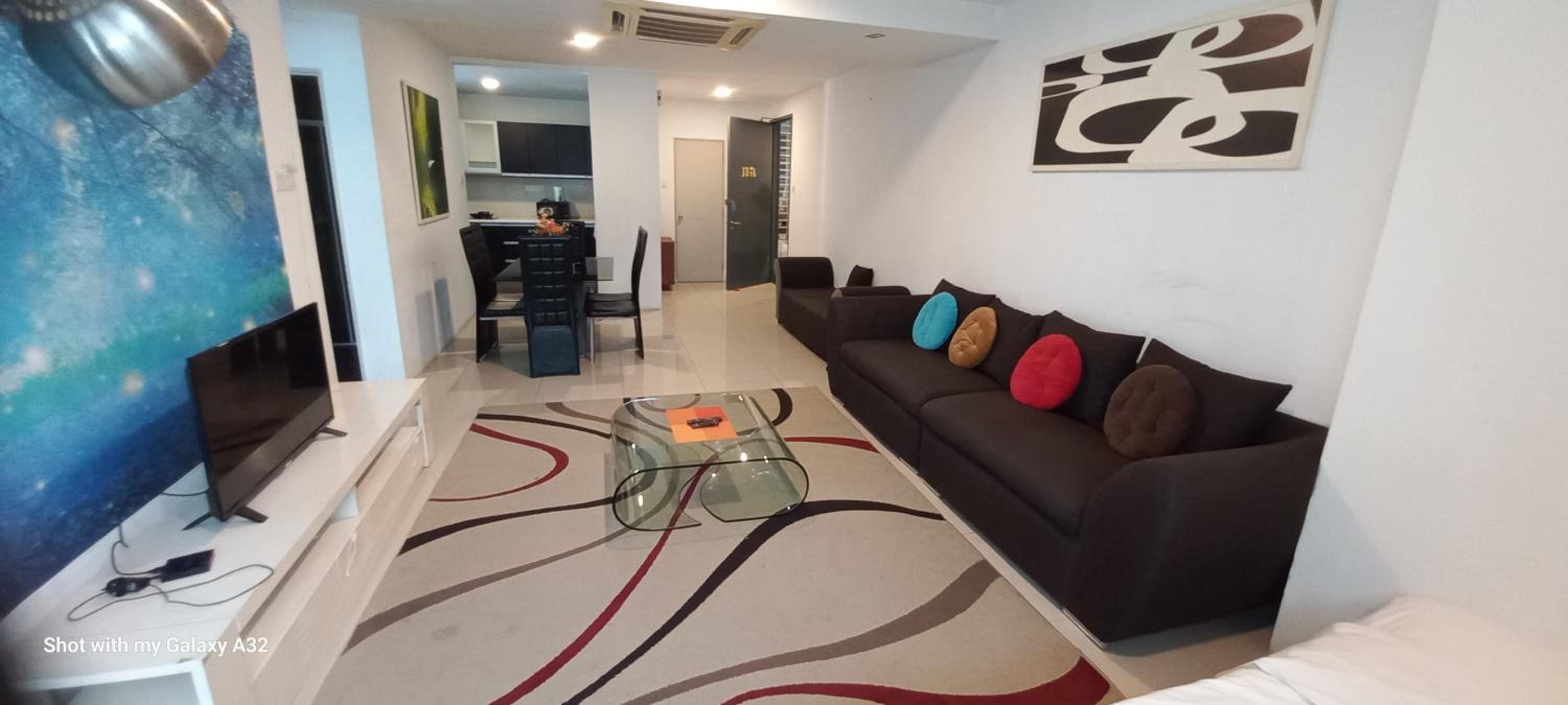 One Maxim Residence at Taragon