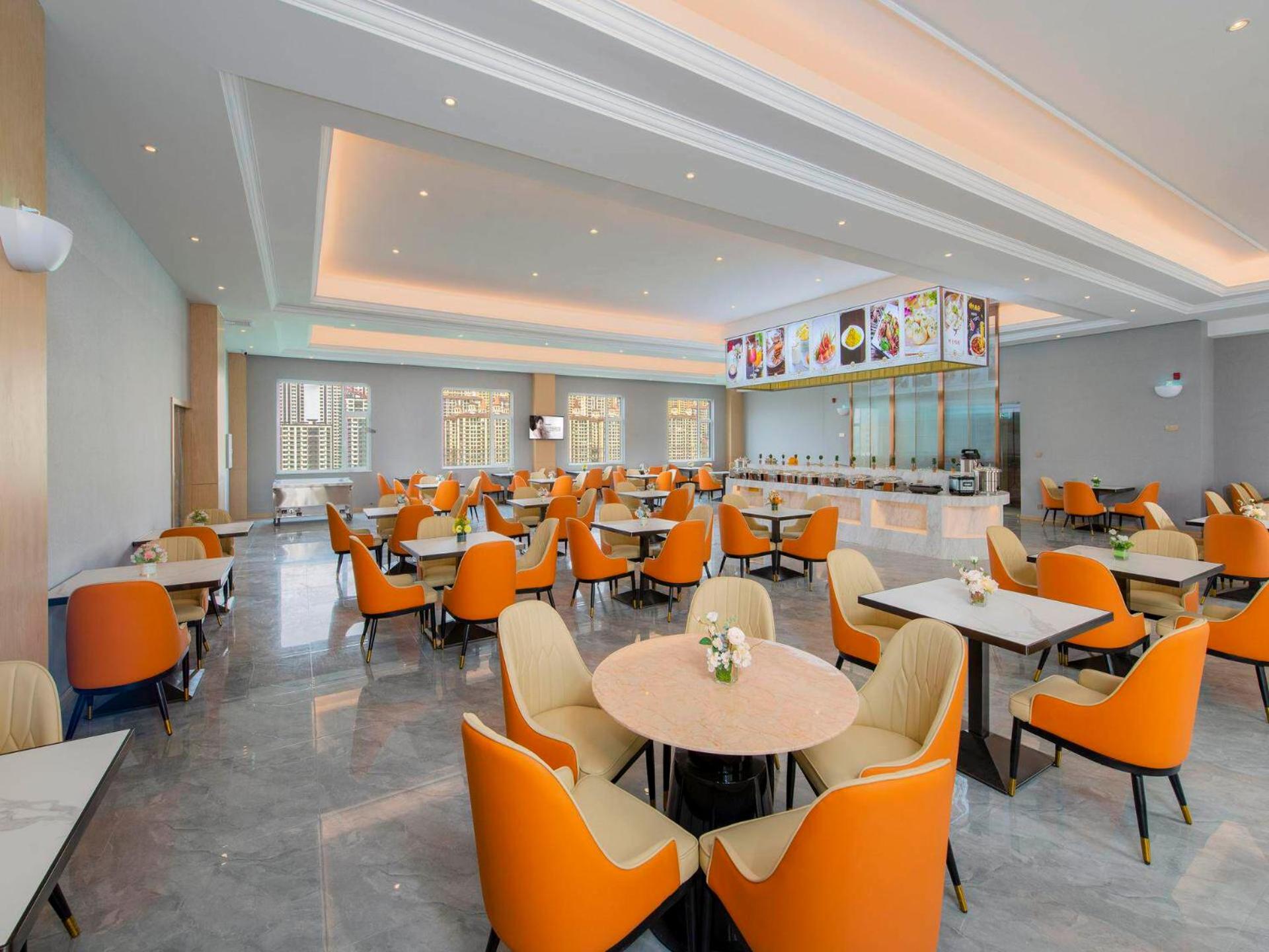 Vienna Hotels Yuncheng Hedong Street Wanda Store