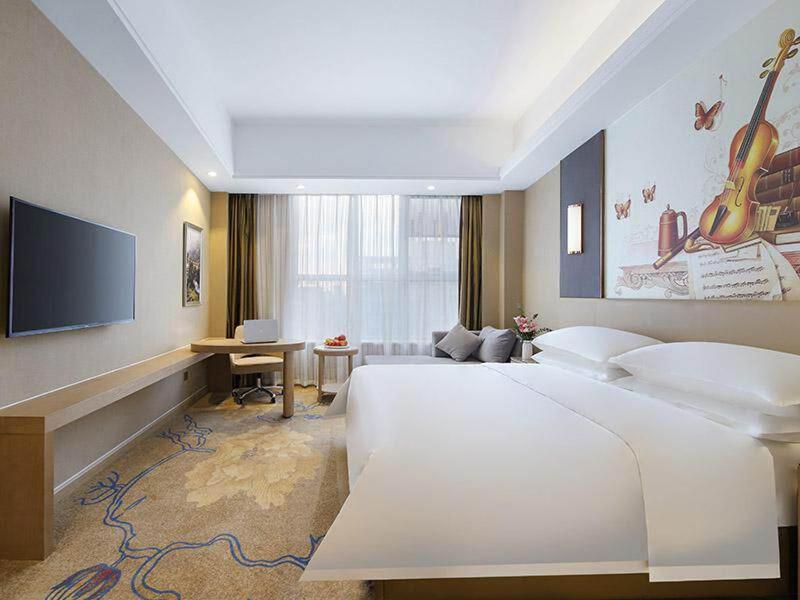 Vienna International Hotel Jurong Huayang