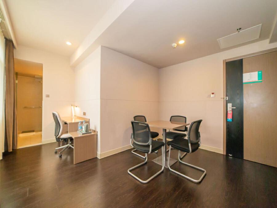 Yangzhou Vacations - Jinjiang Inn Yangzhou Slender West Lake Dongguan Street - Property Image 1