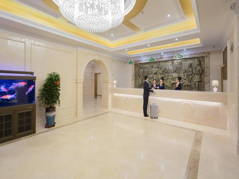 Vienna Classic Hotel Mudanjiang Railway Station