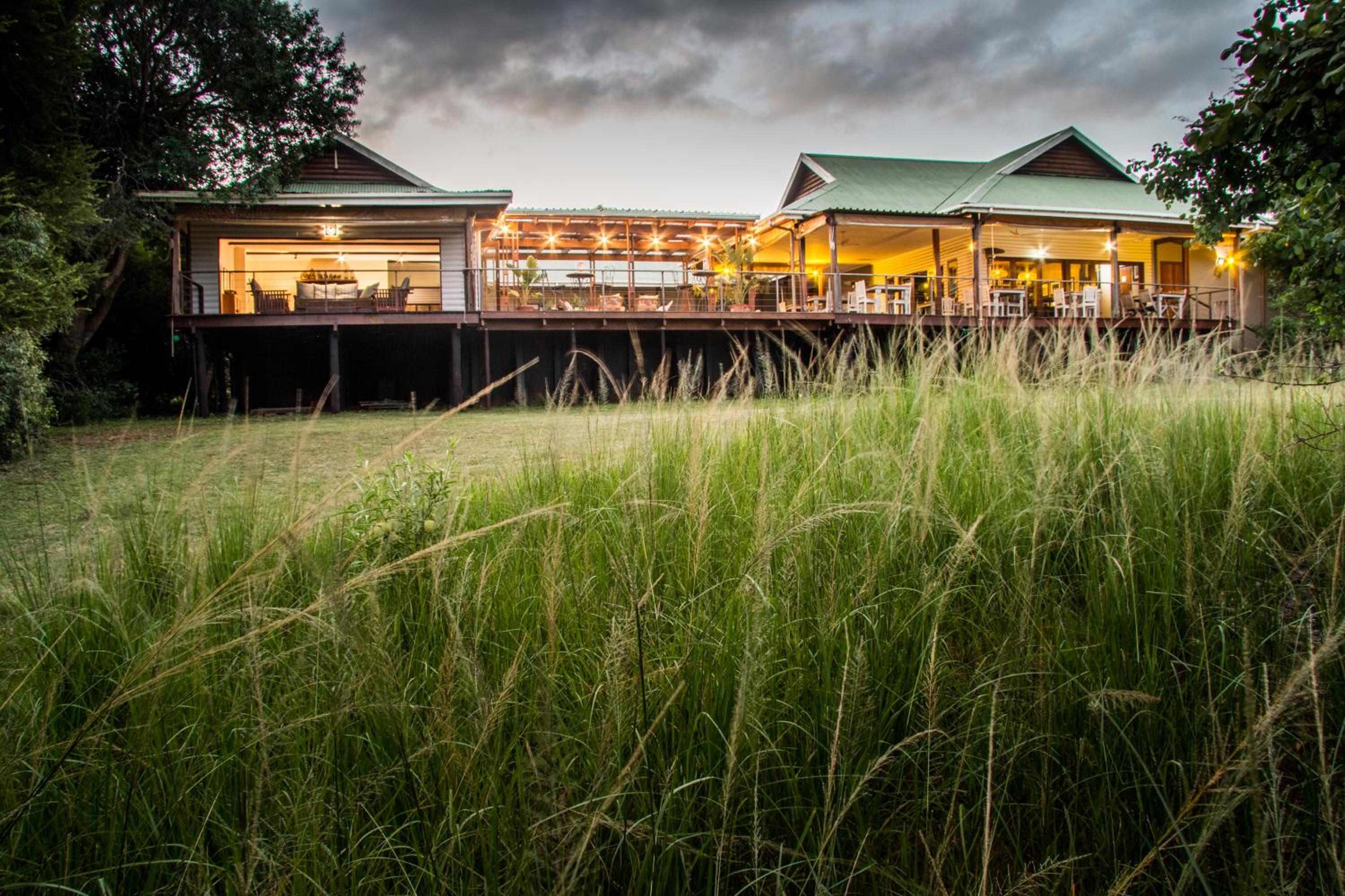 Hluhluwe Vacations - Hluhluwe River Lodge - Property Image 10