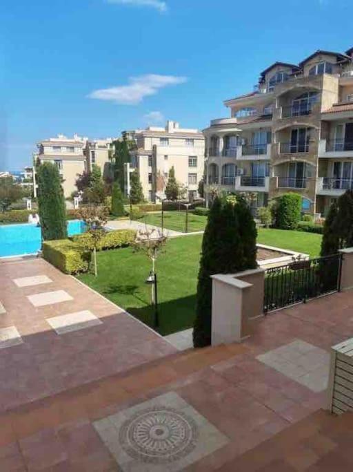 Studio E32 Atia Resort Chernomoretz