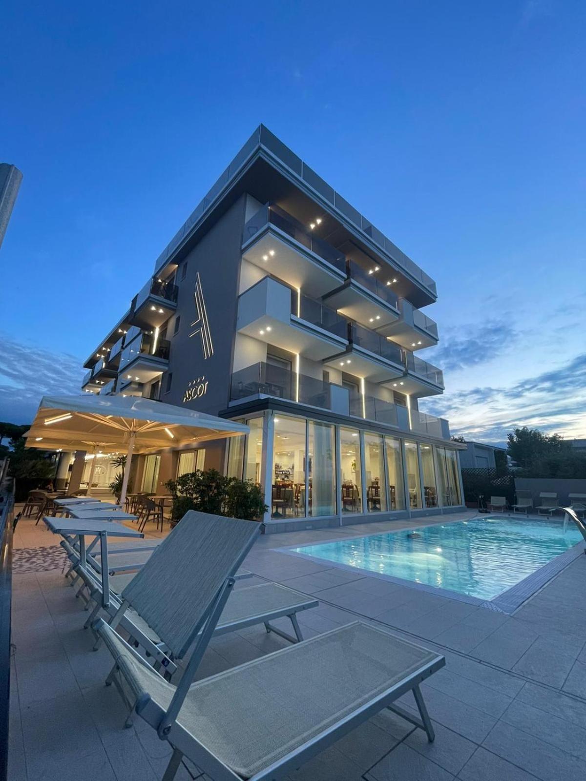 Hotel Ascot Riccione - Image 1