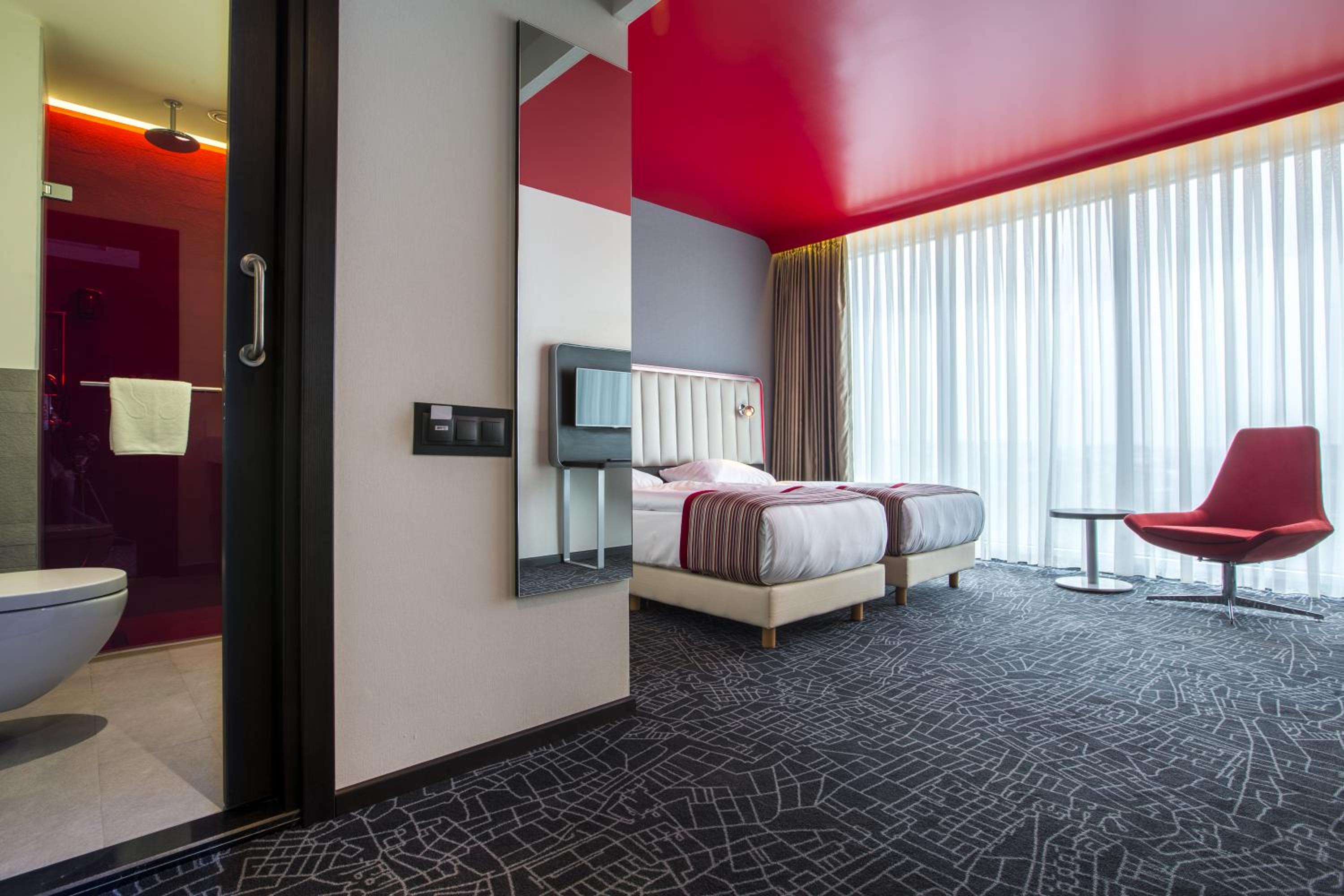 Park Inn By Radisson İstanbul Atatürk Havalimanı - Image 12