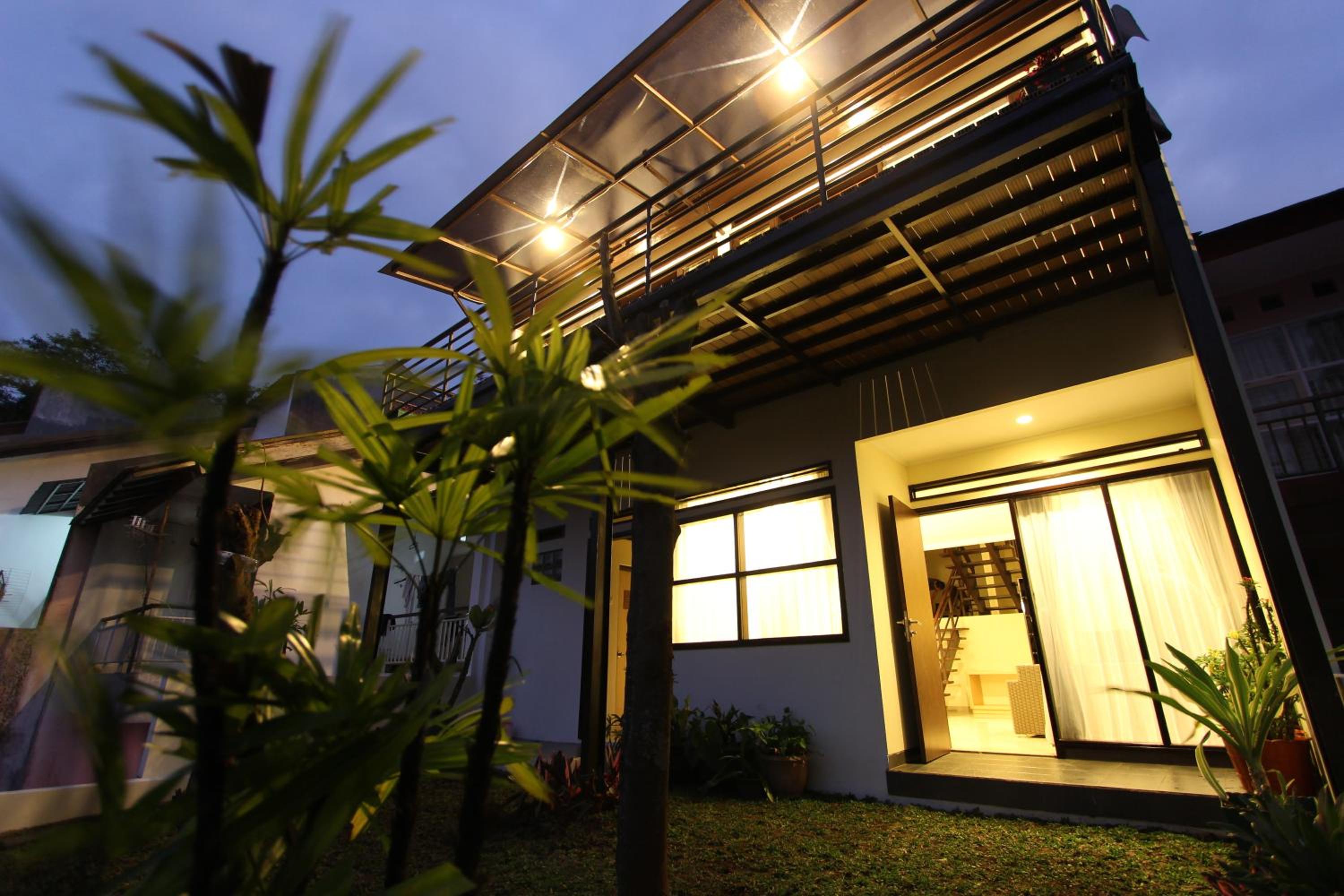 De Reiz Villa Kesuma Syariah