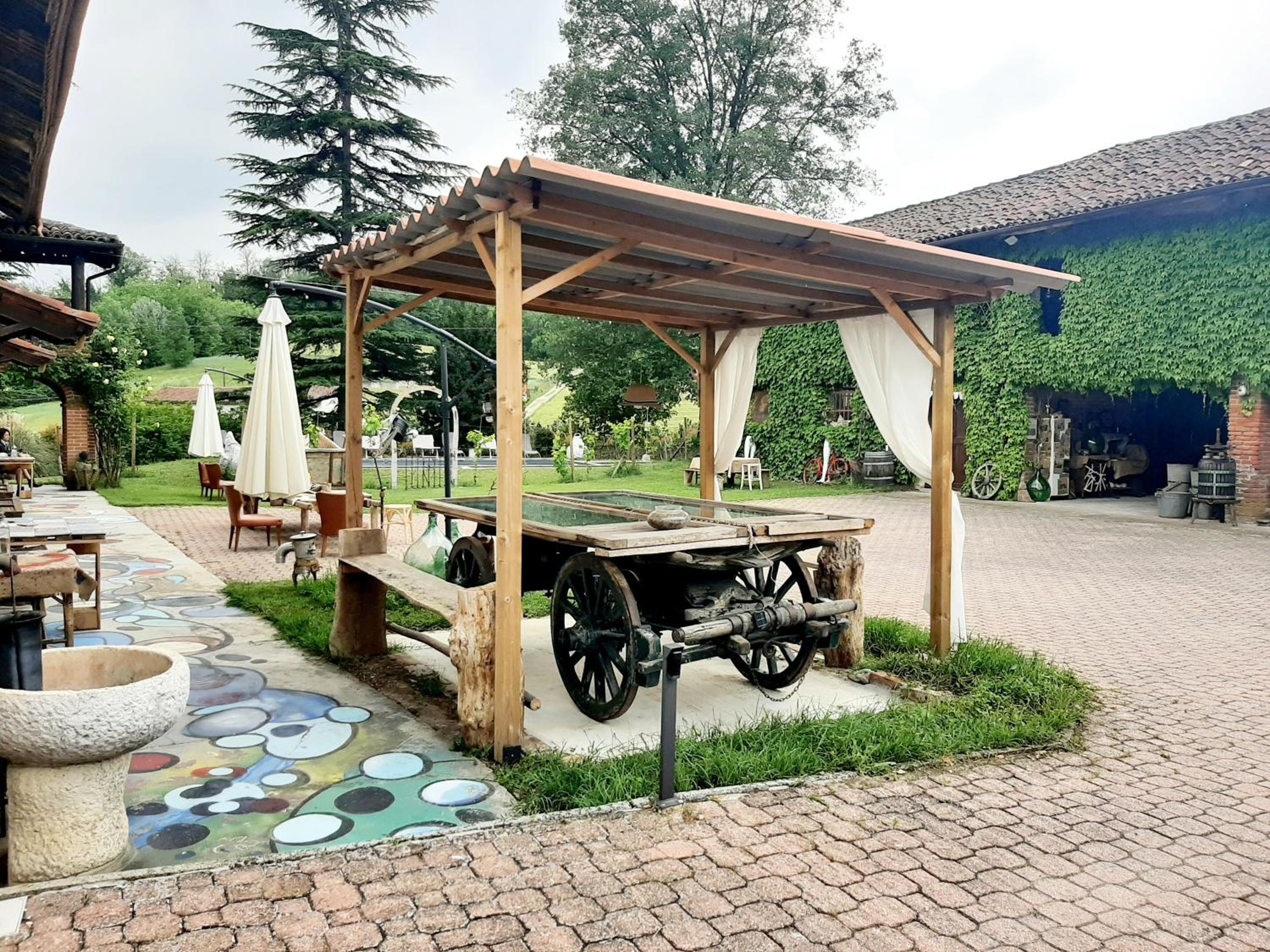Casa delle foglie sussurranti