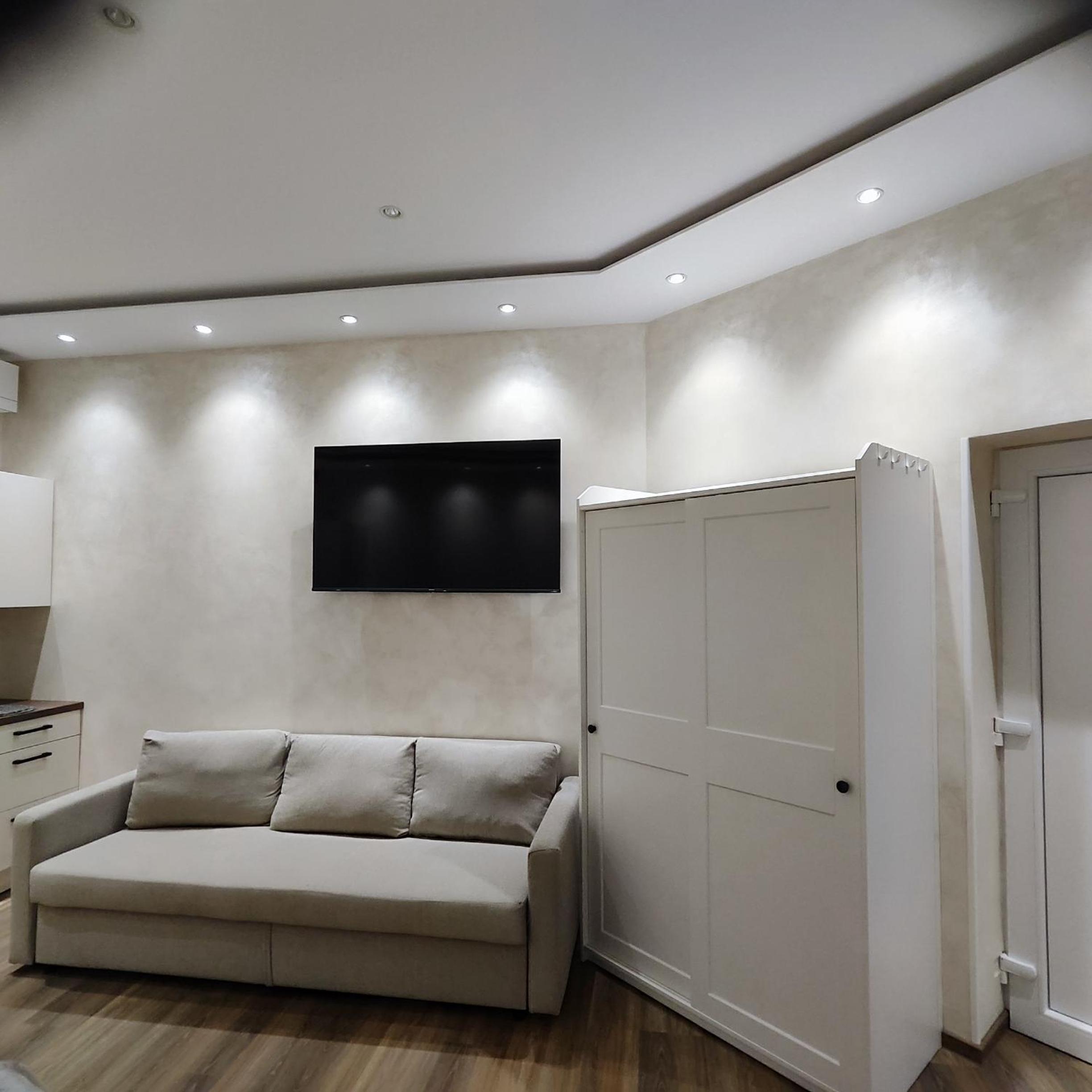 Apartma Veneziano Rose view 4