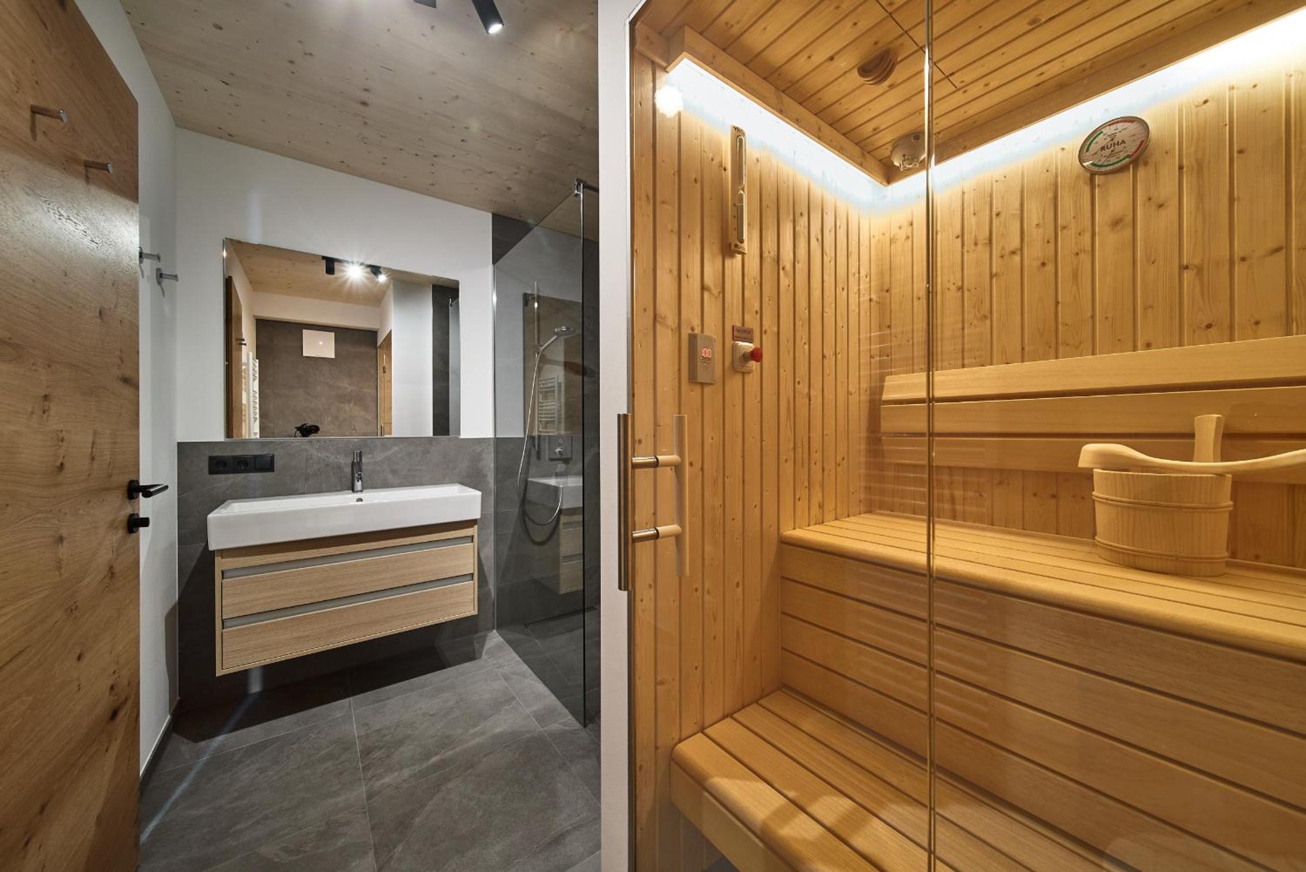 Alm-Lodges Montafon by Pferd auf Wolke