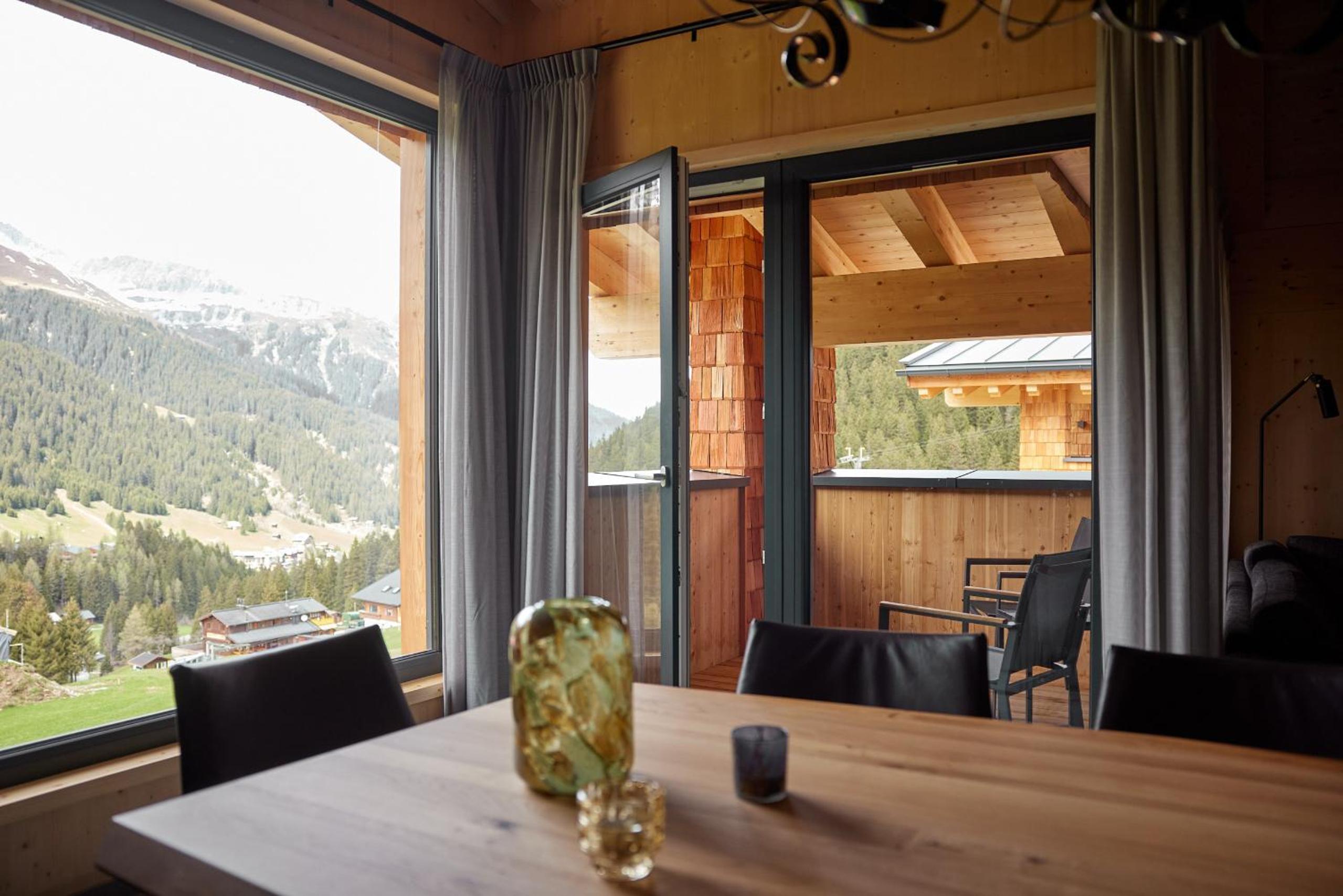 Alm-Lodges Montafon by Pferd auf Wolke