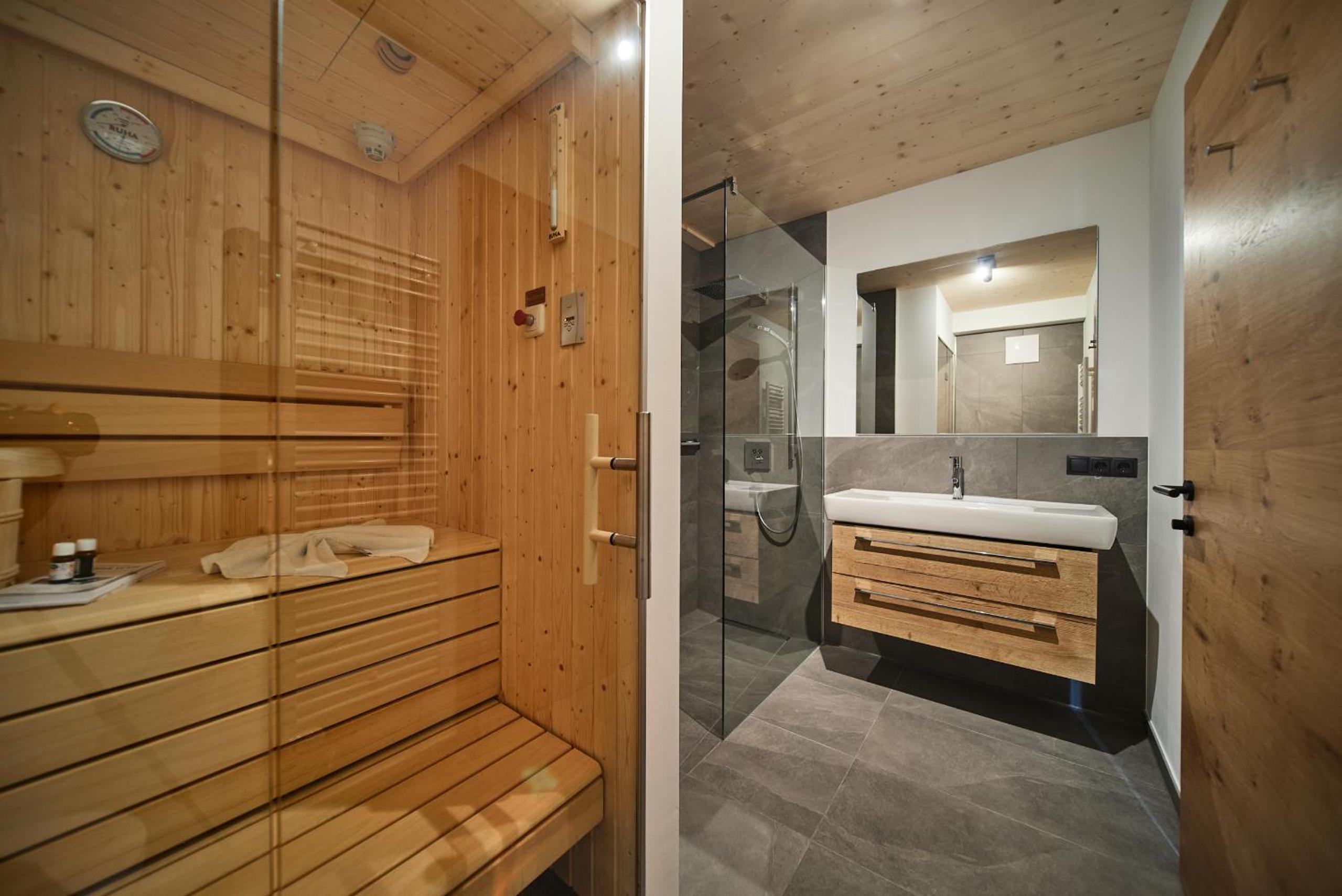 Alm-Lodges Montafon by Pferd auf Wolke