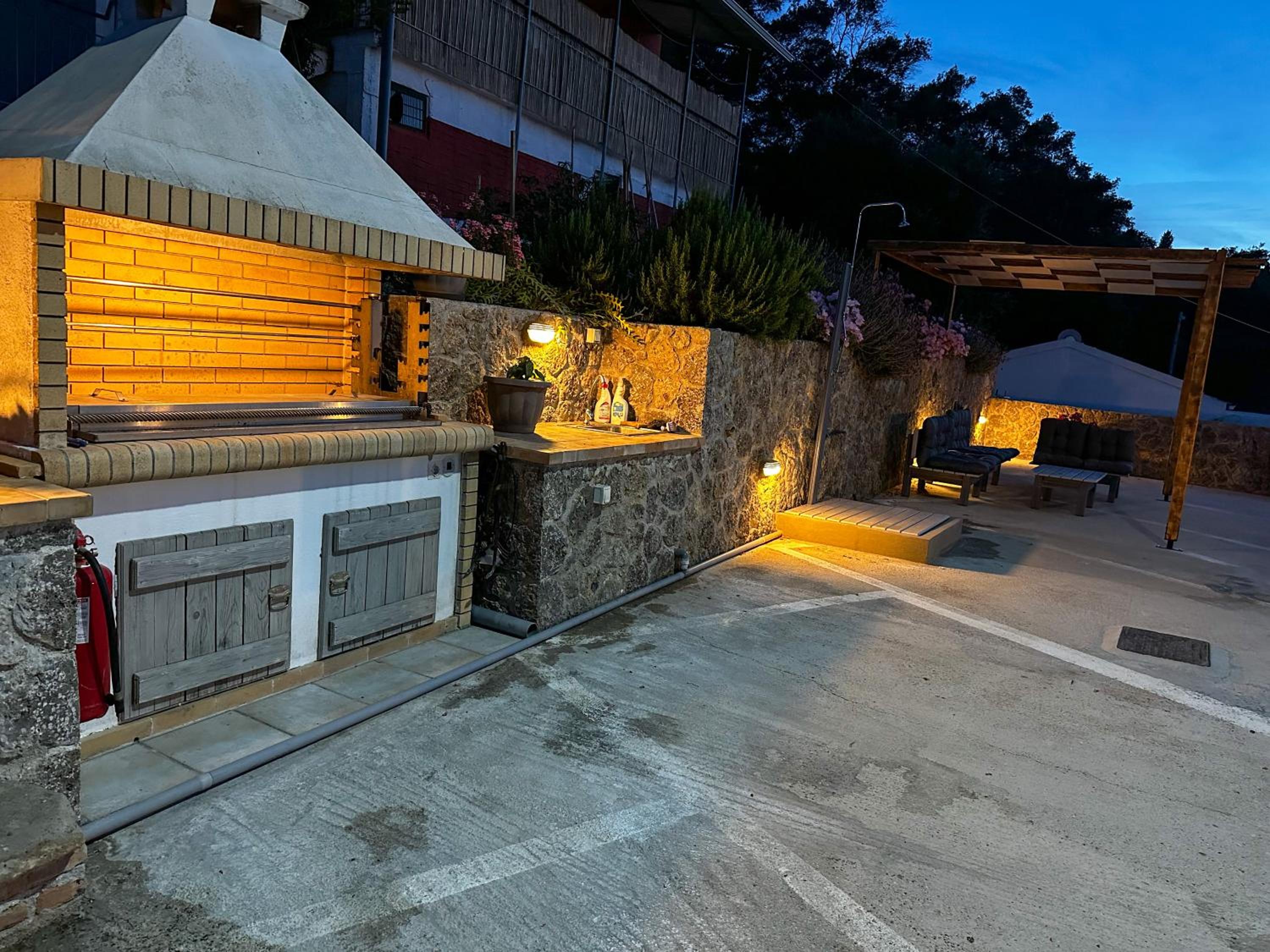 Gialos Holiday House