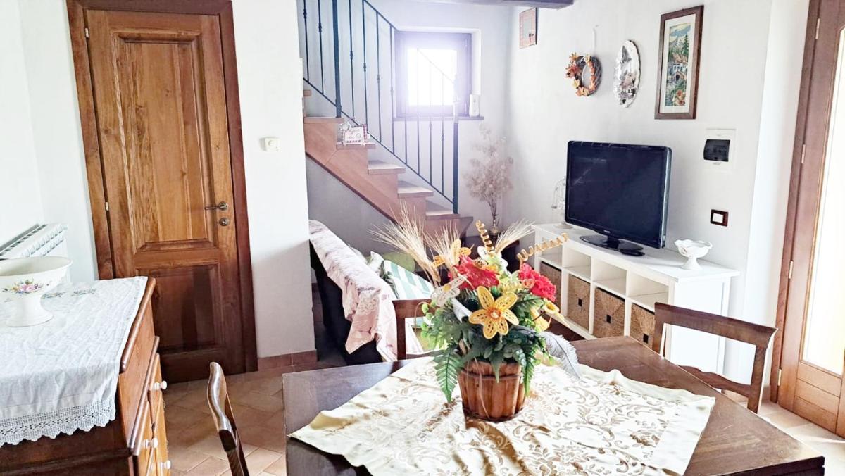 Il borgo di Santa Luce photo 2
