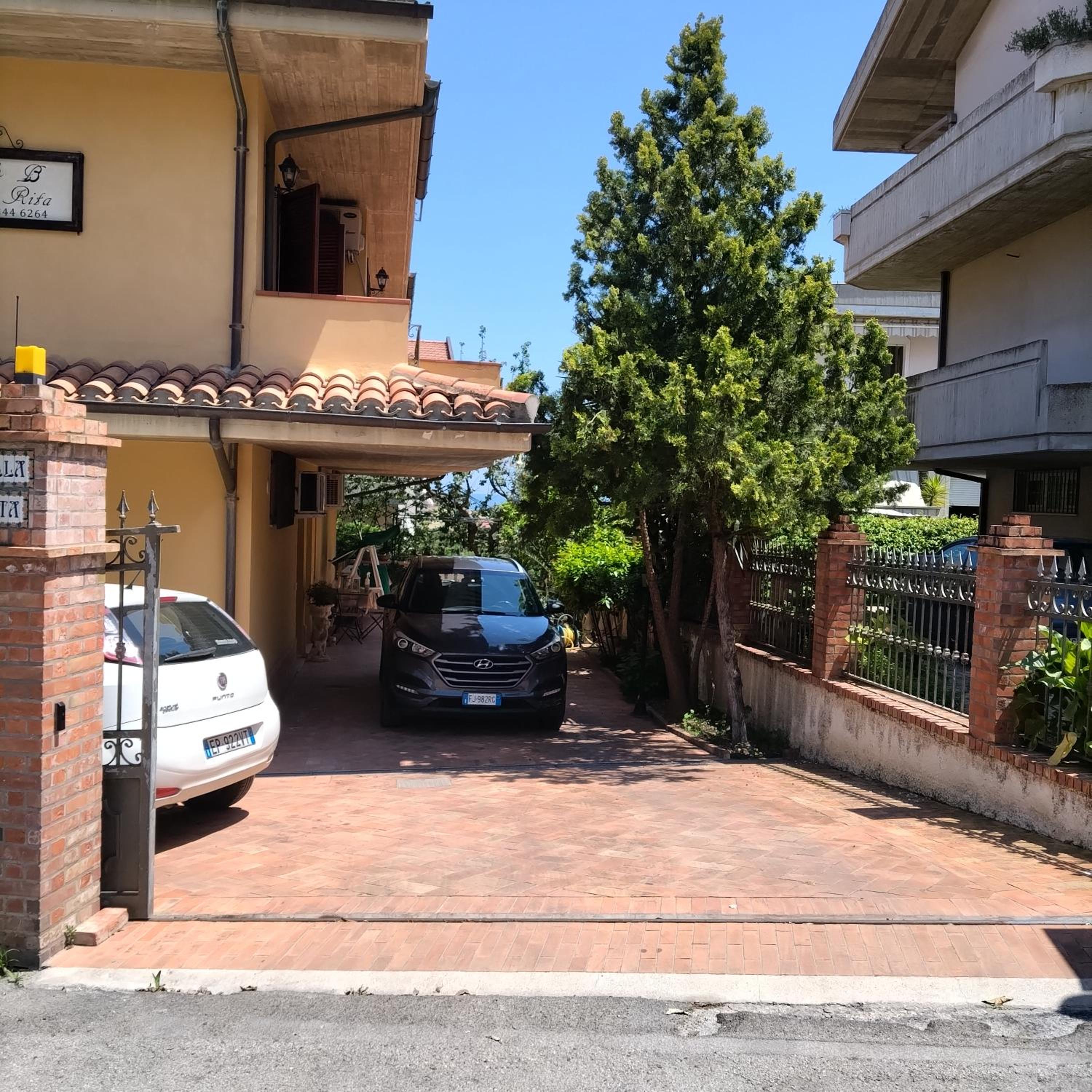 B&B VILLA RITA view 3