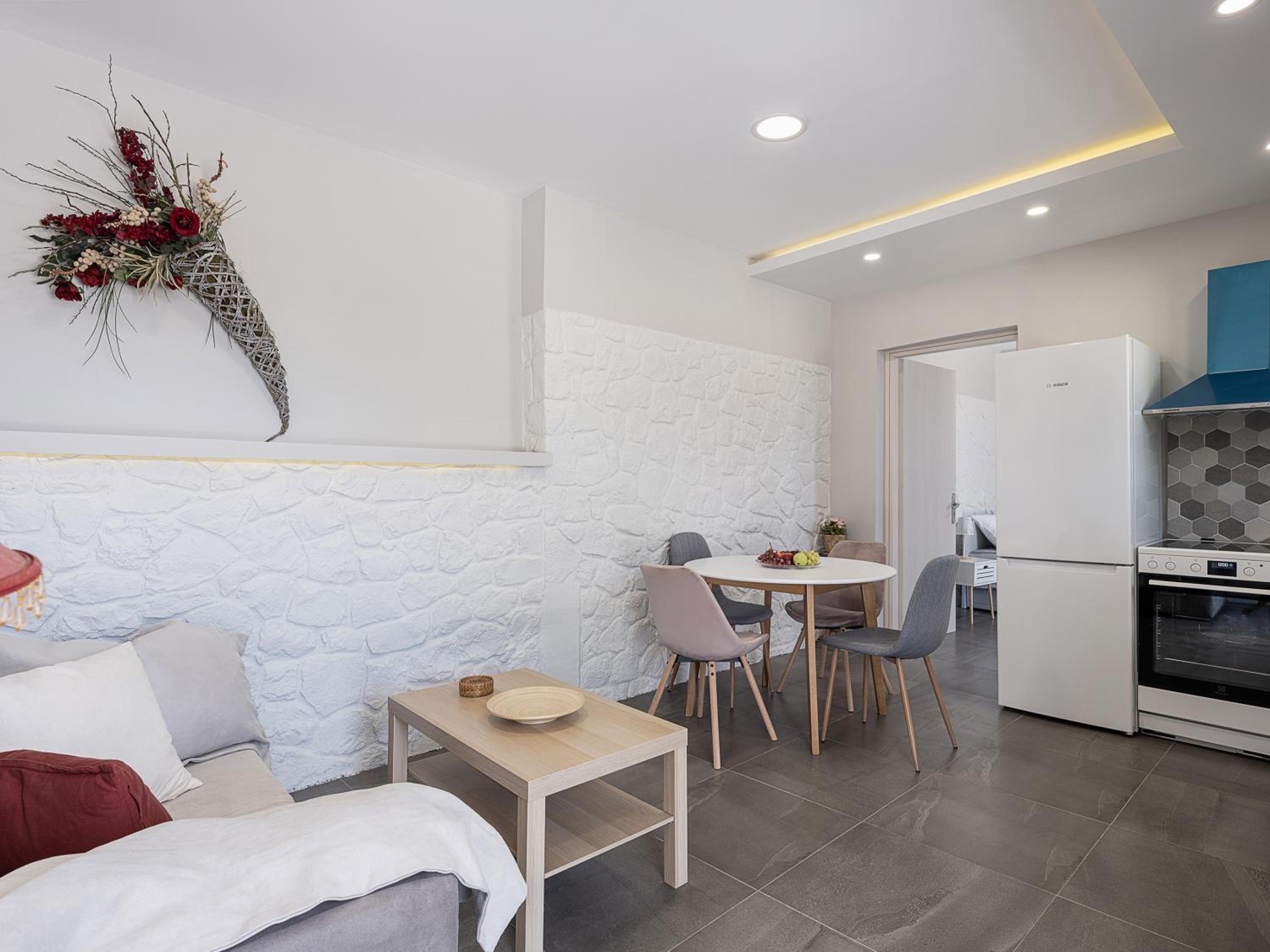 Alkistis Sweet Homes