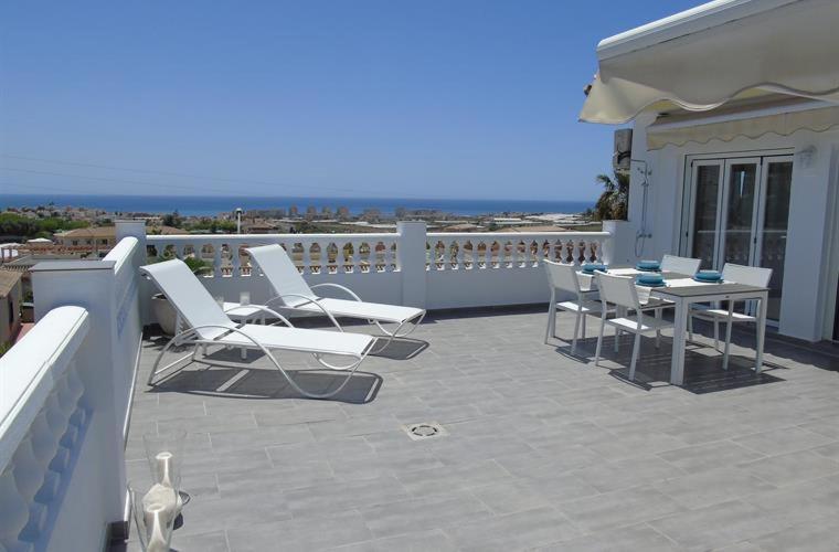 Atico Montesol Torrox Park by Spain2home