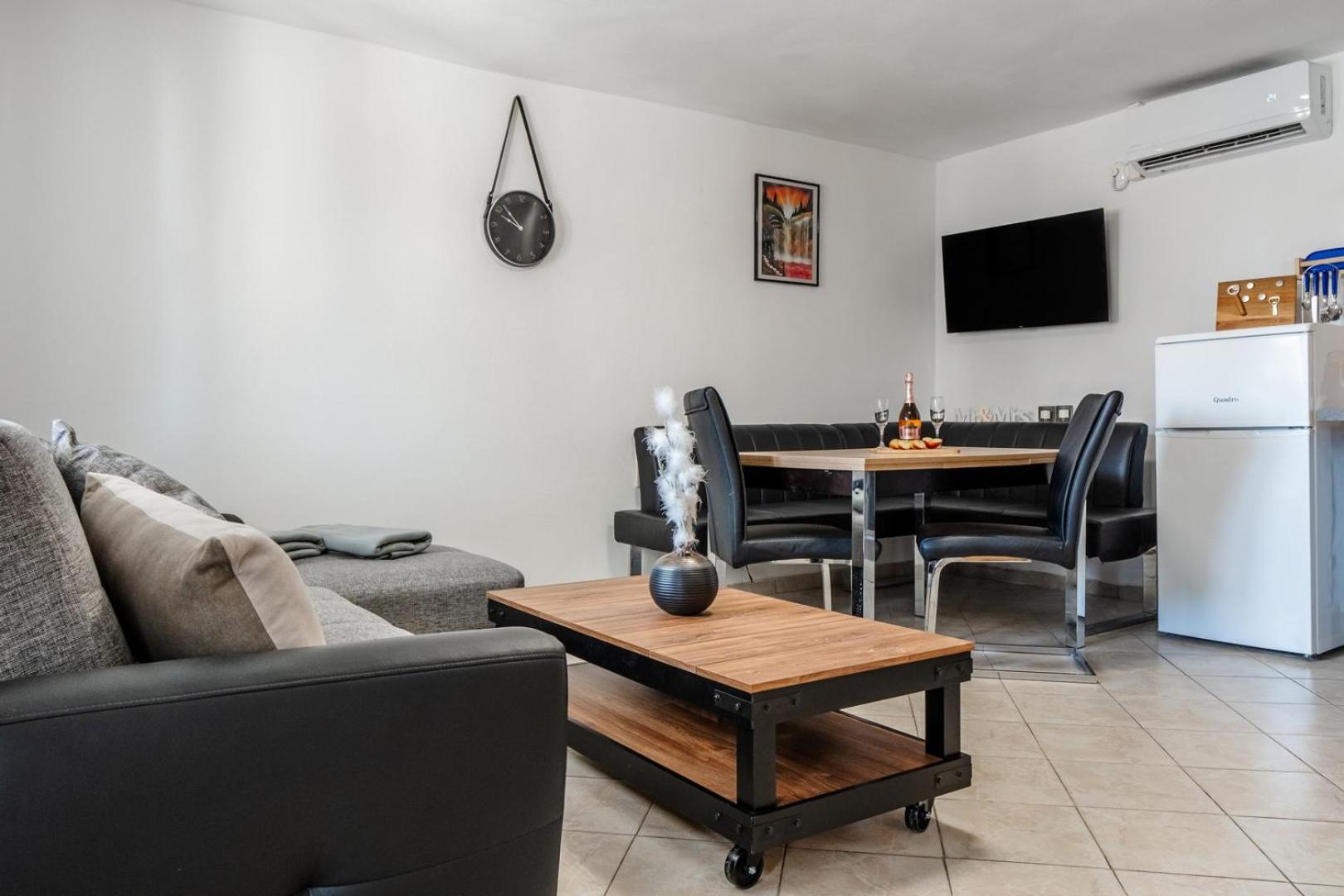 Apartments Jurcevic