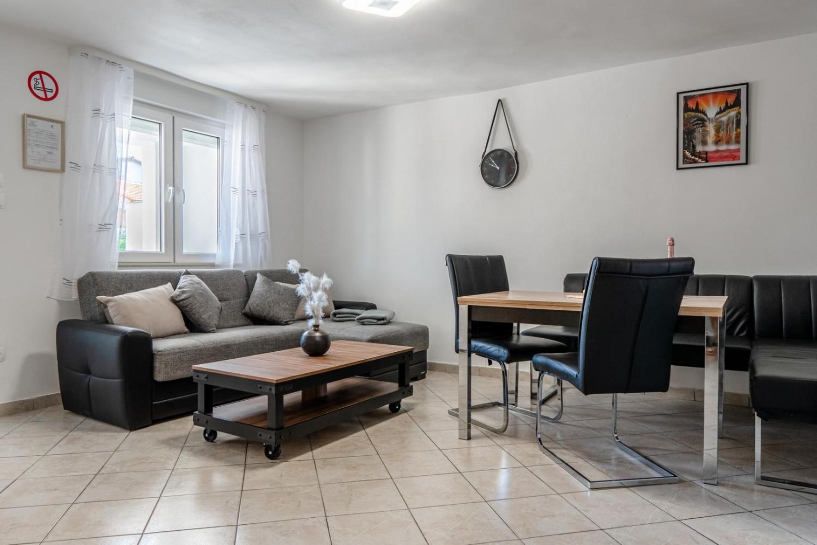 Apartments Jurcevic
