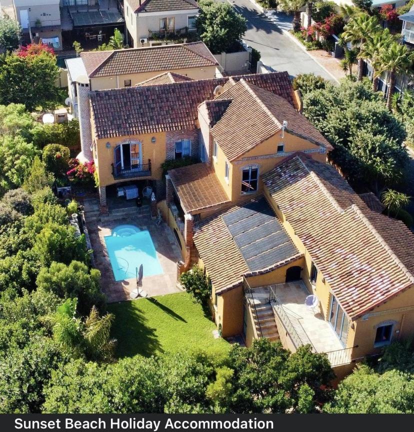 Sunset Beach holiday accommodation