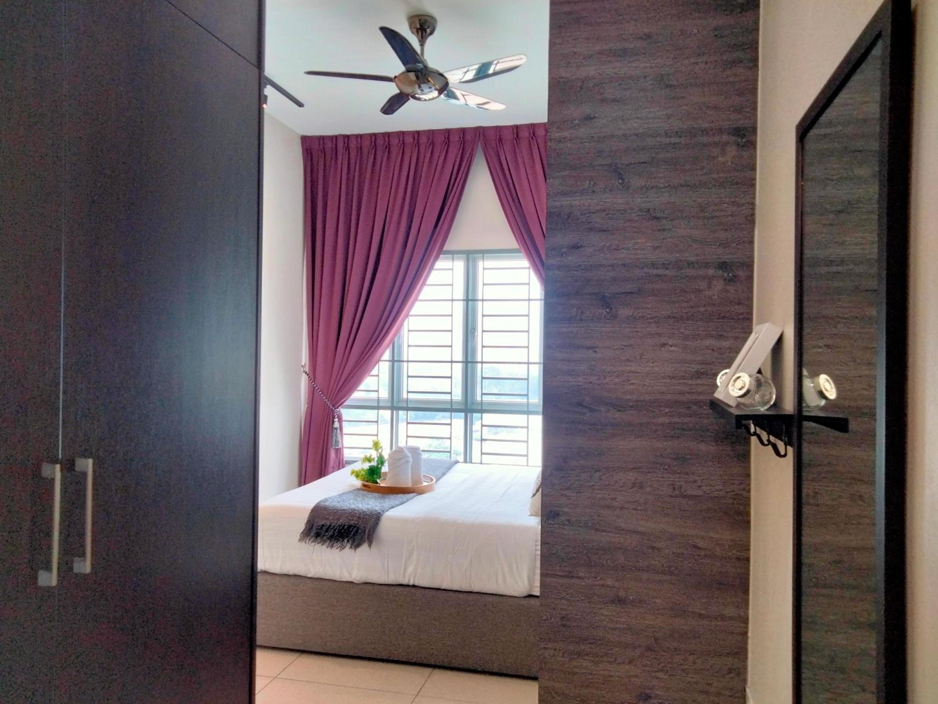 OUG Signature 3Br 6pax Old Klang Road
