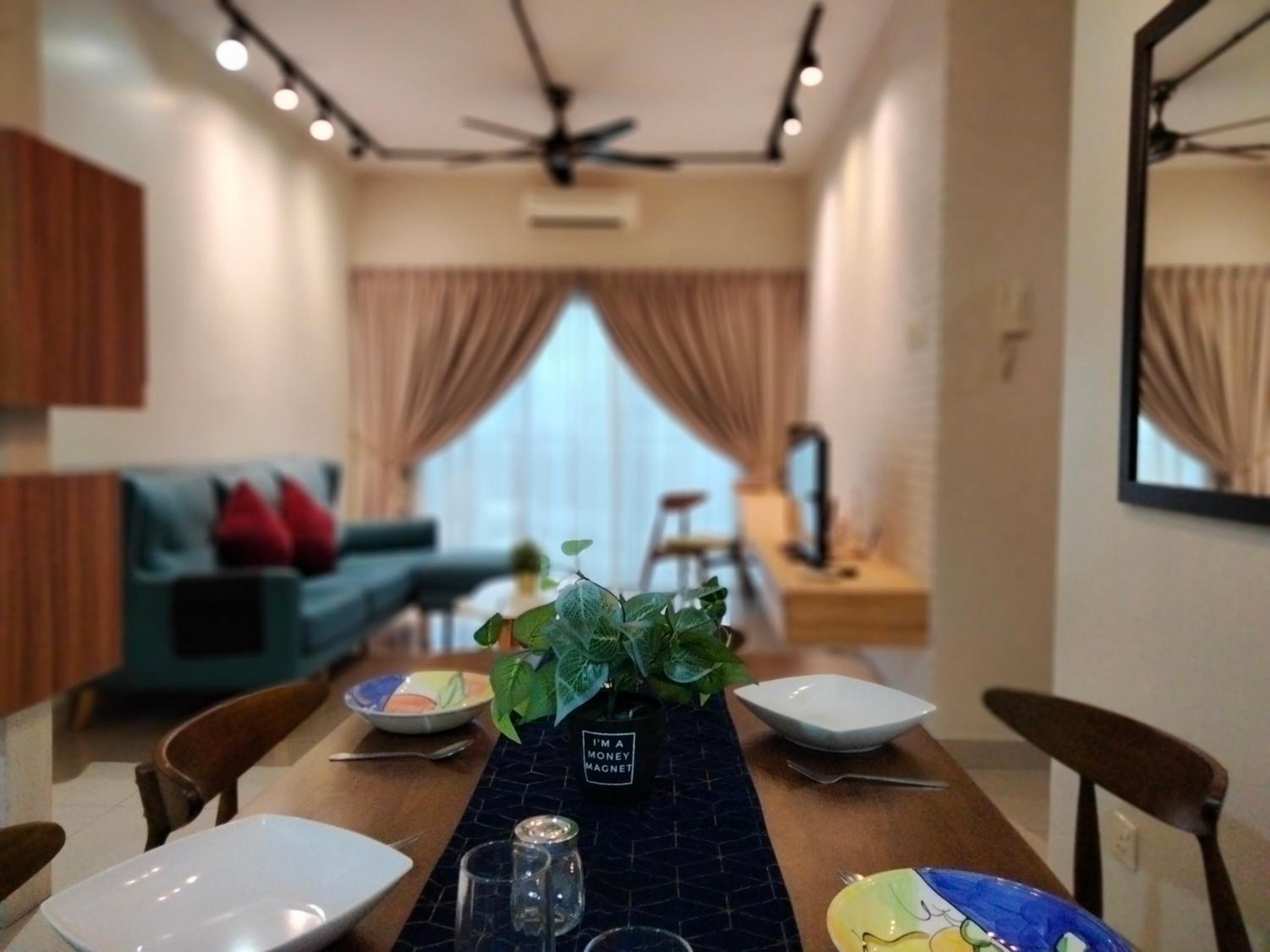 OUG Signature 3Br 6pax Old Klang Road