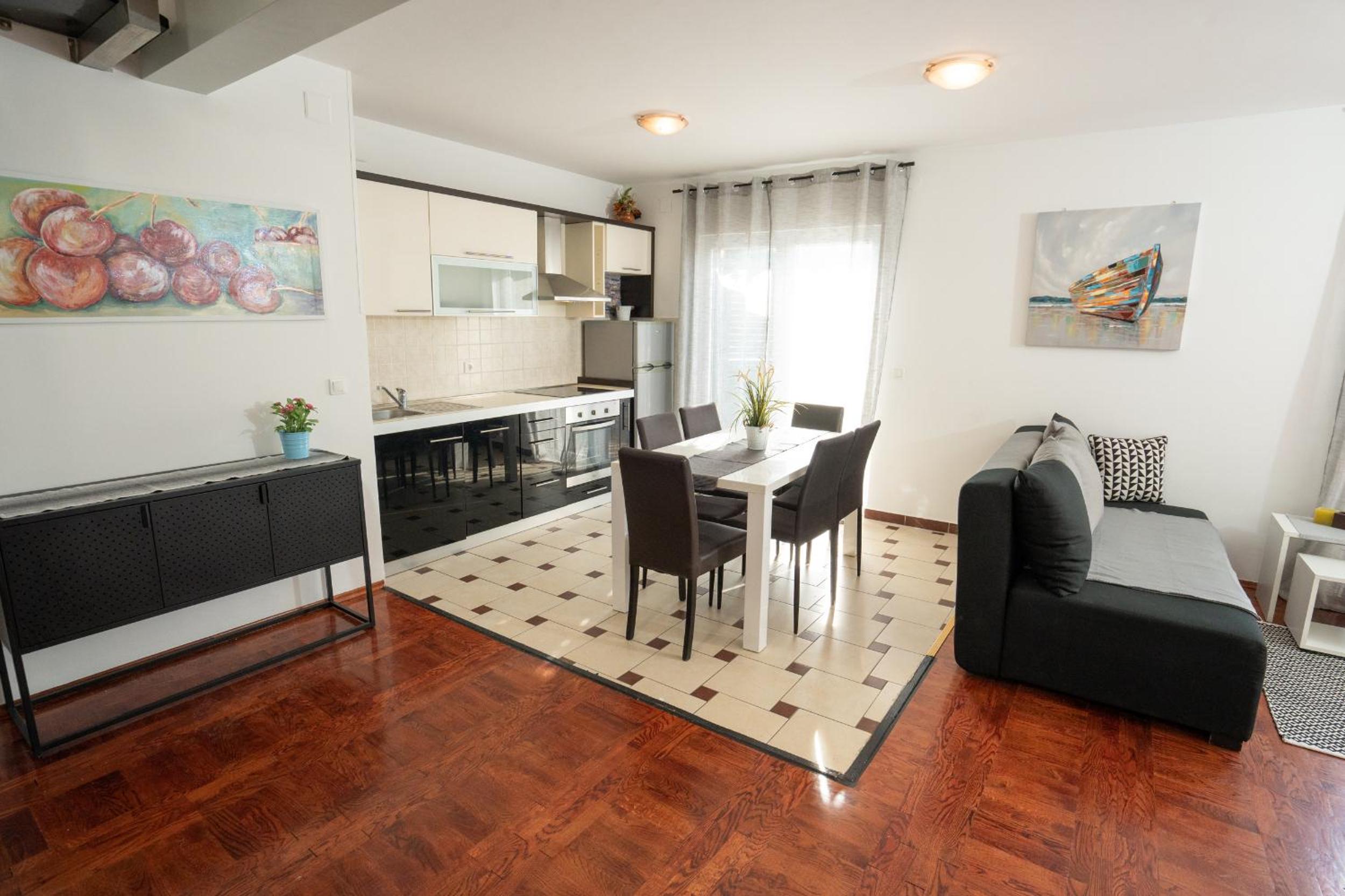 Moby apartments