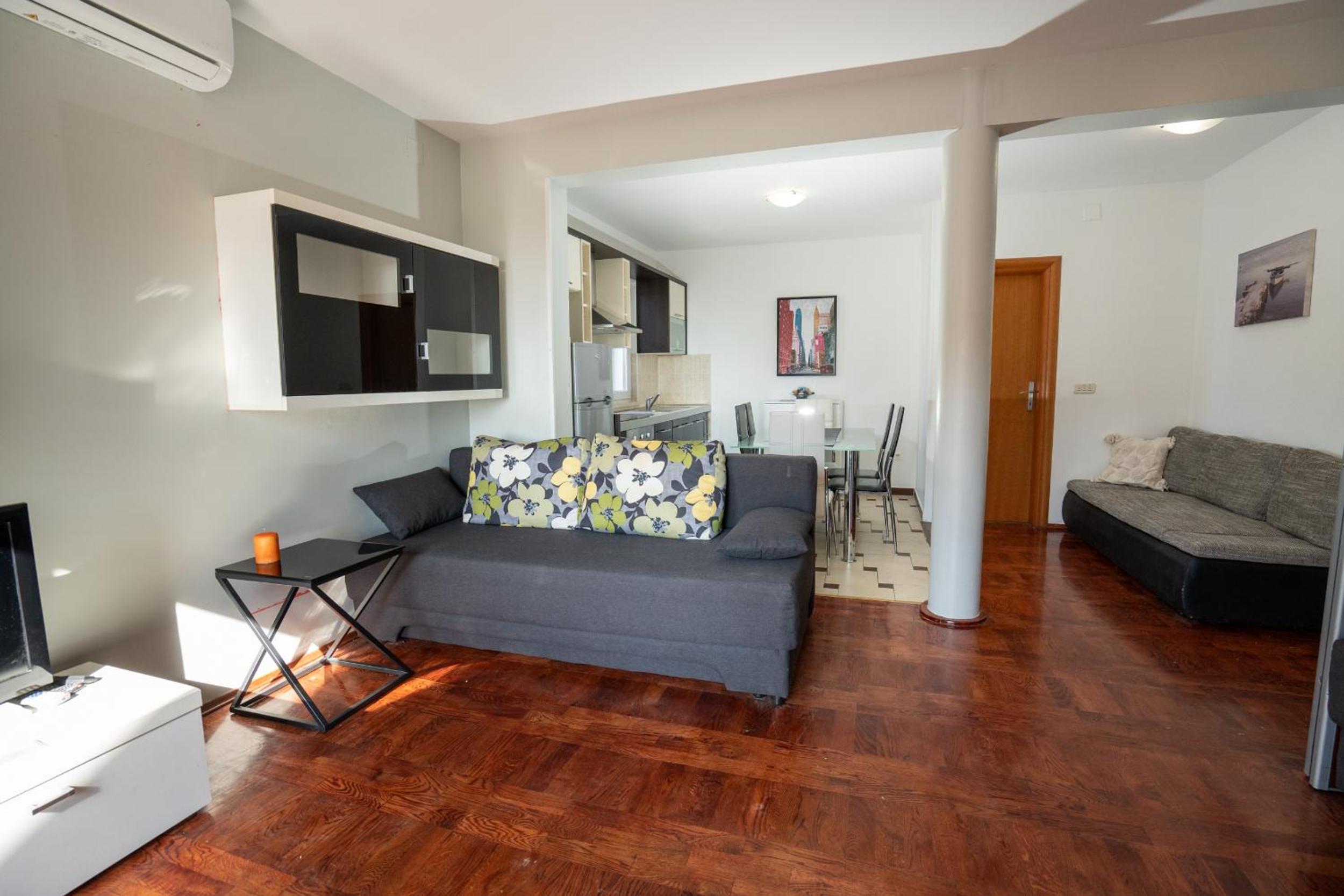 Moby apartments