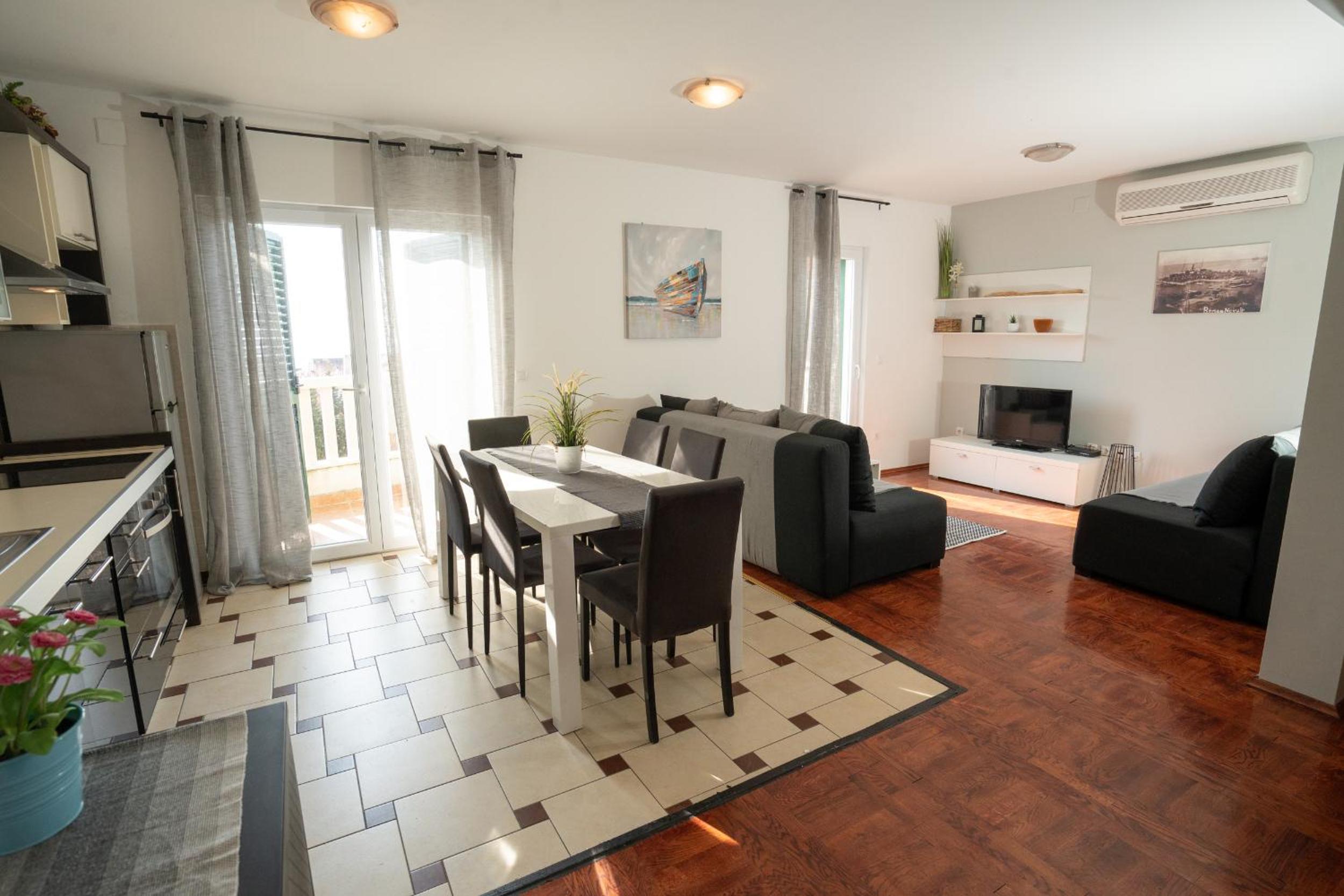 Moby apartments