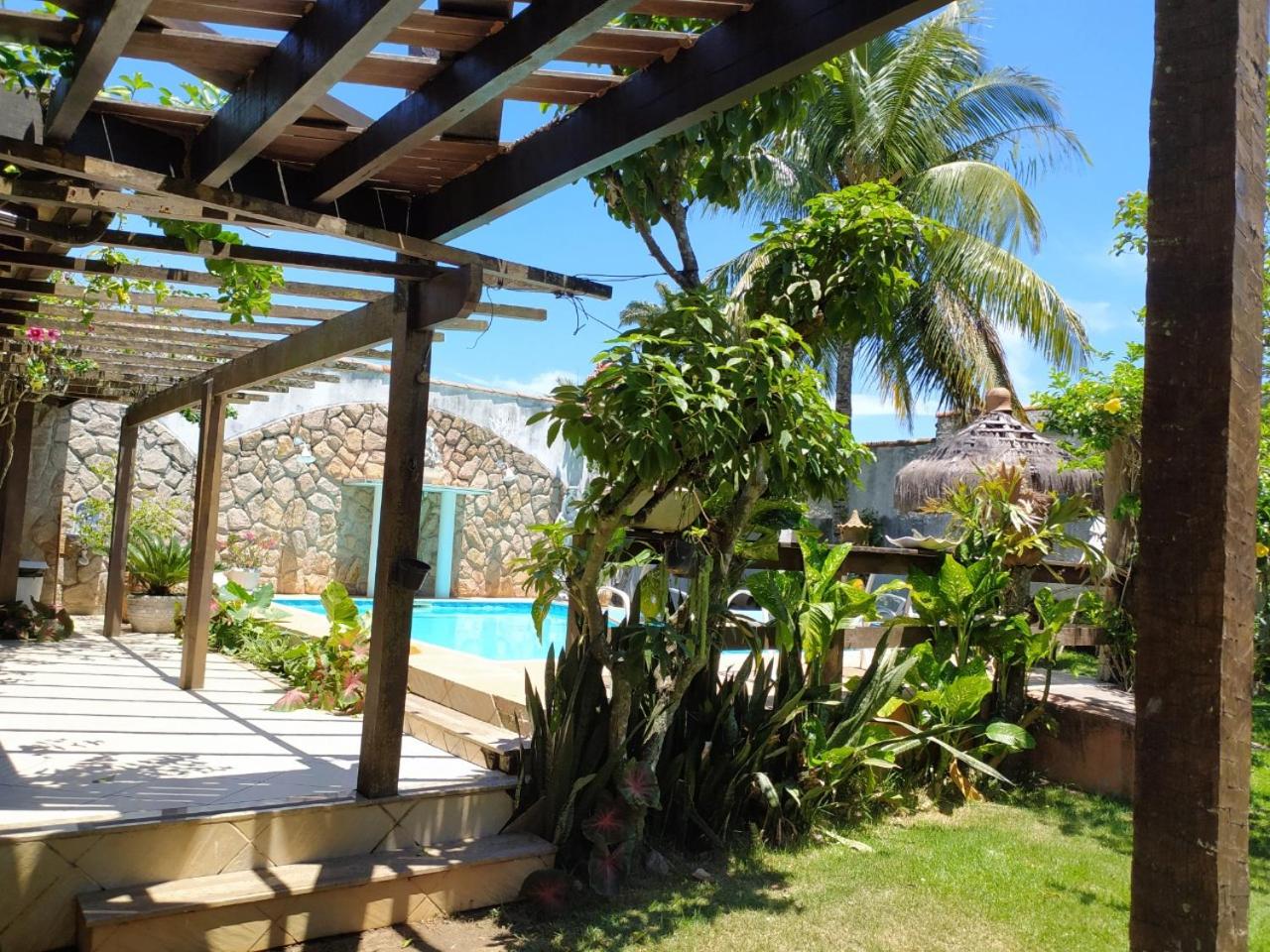 Casa em Geribá com piscina e 6 quartos, sendo 5 suítes