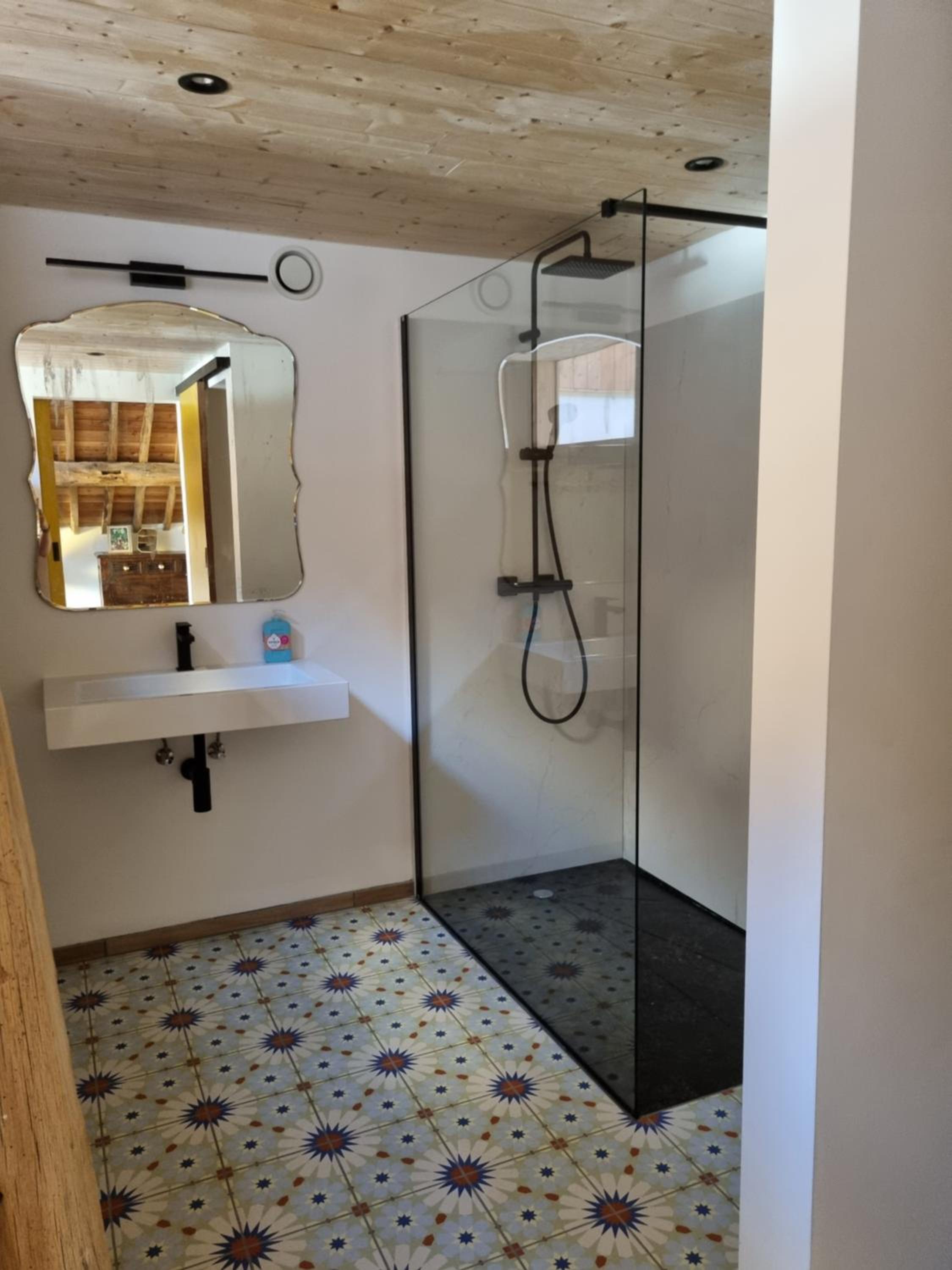 Cerf, ouvre-moi B&B