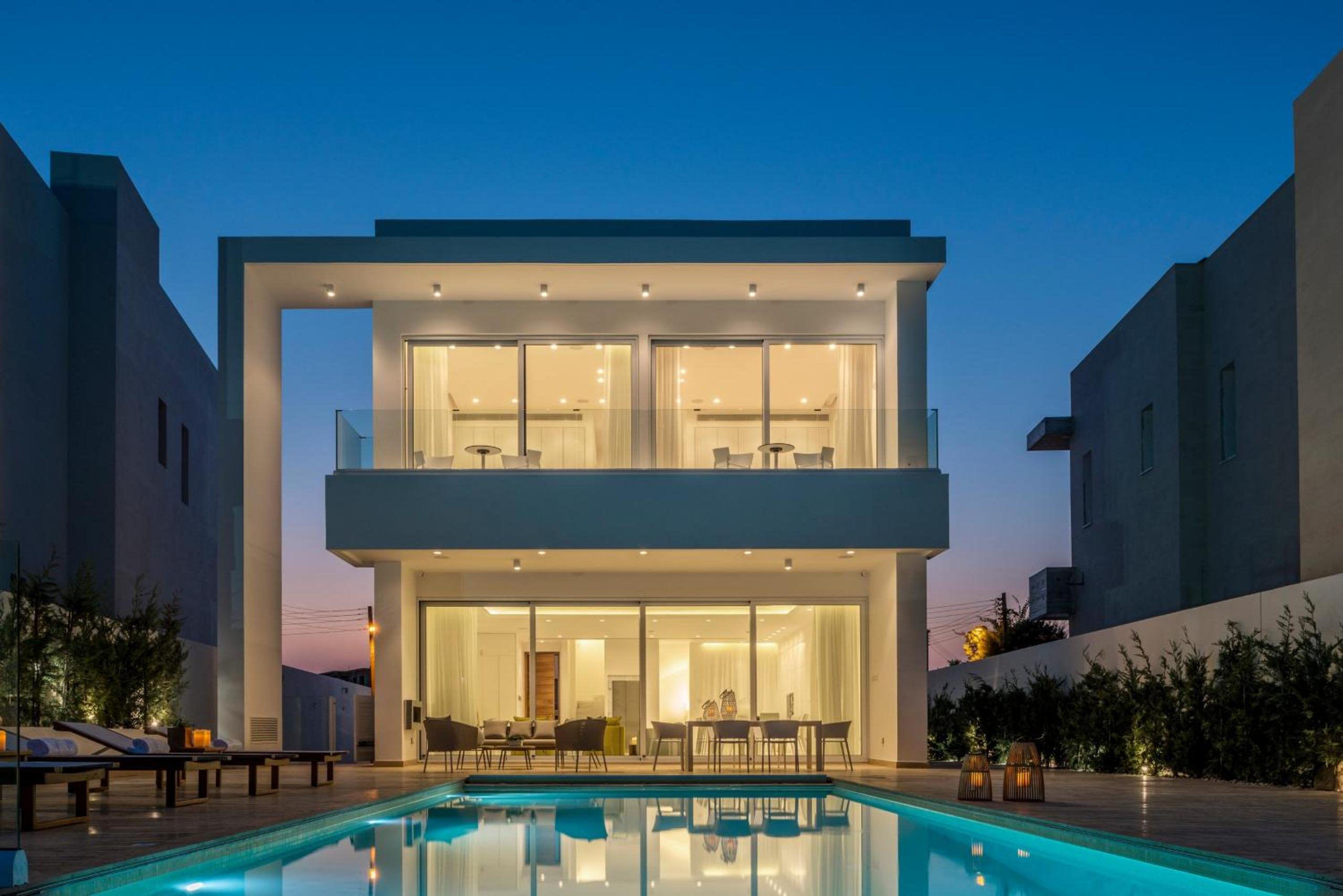 Protaras Beachfront Villa Blue Waves