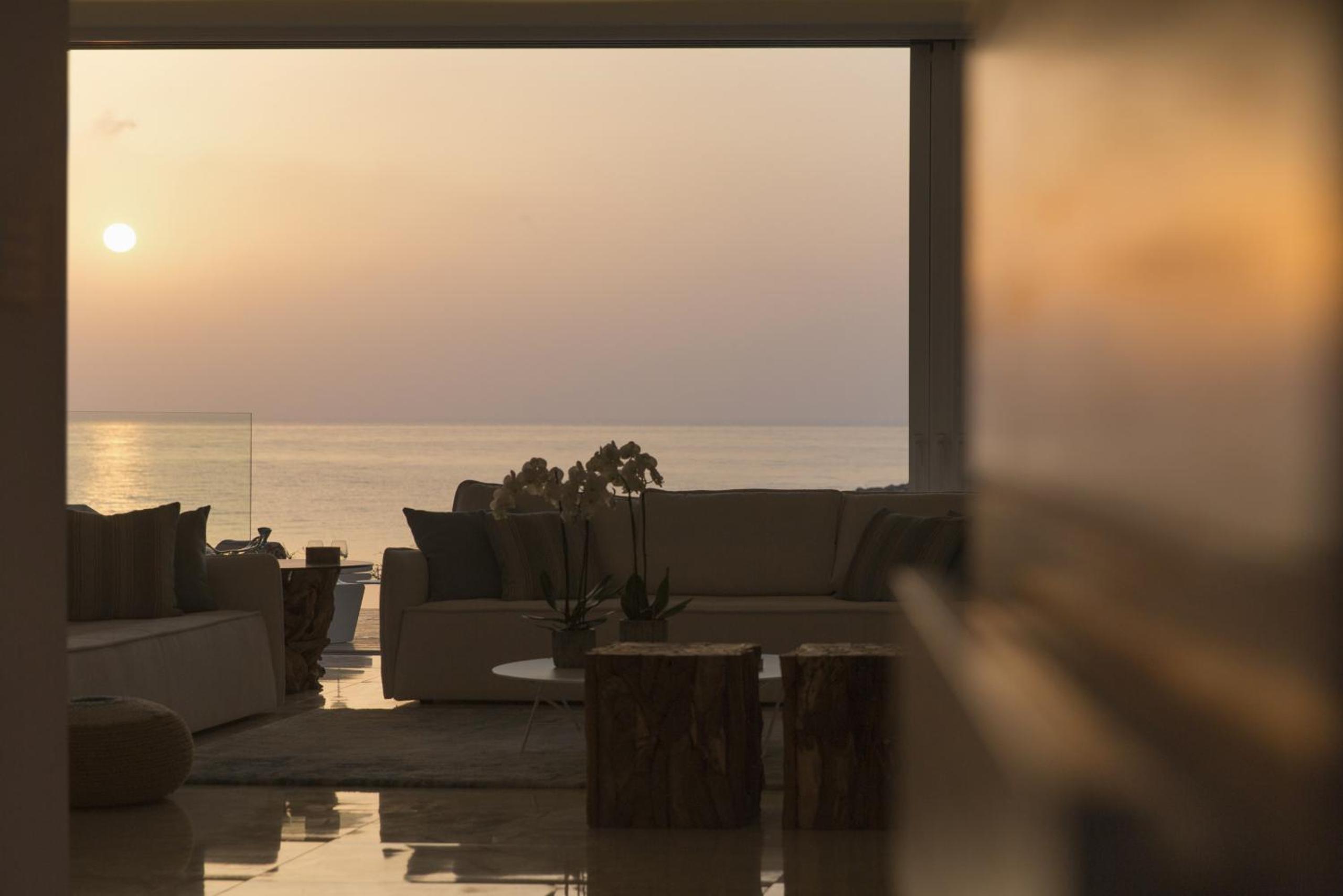 Protaras Beachfront Villa Blue Waves
