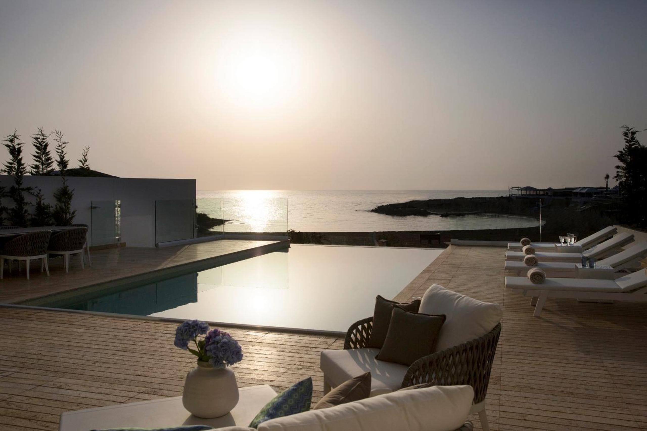 Protaras Beachfront Villa Blue Waves