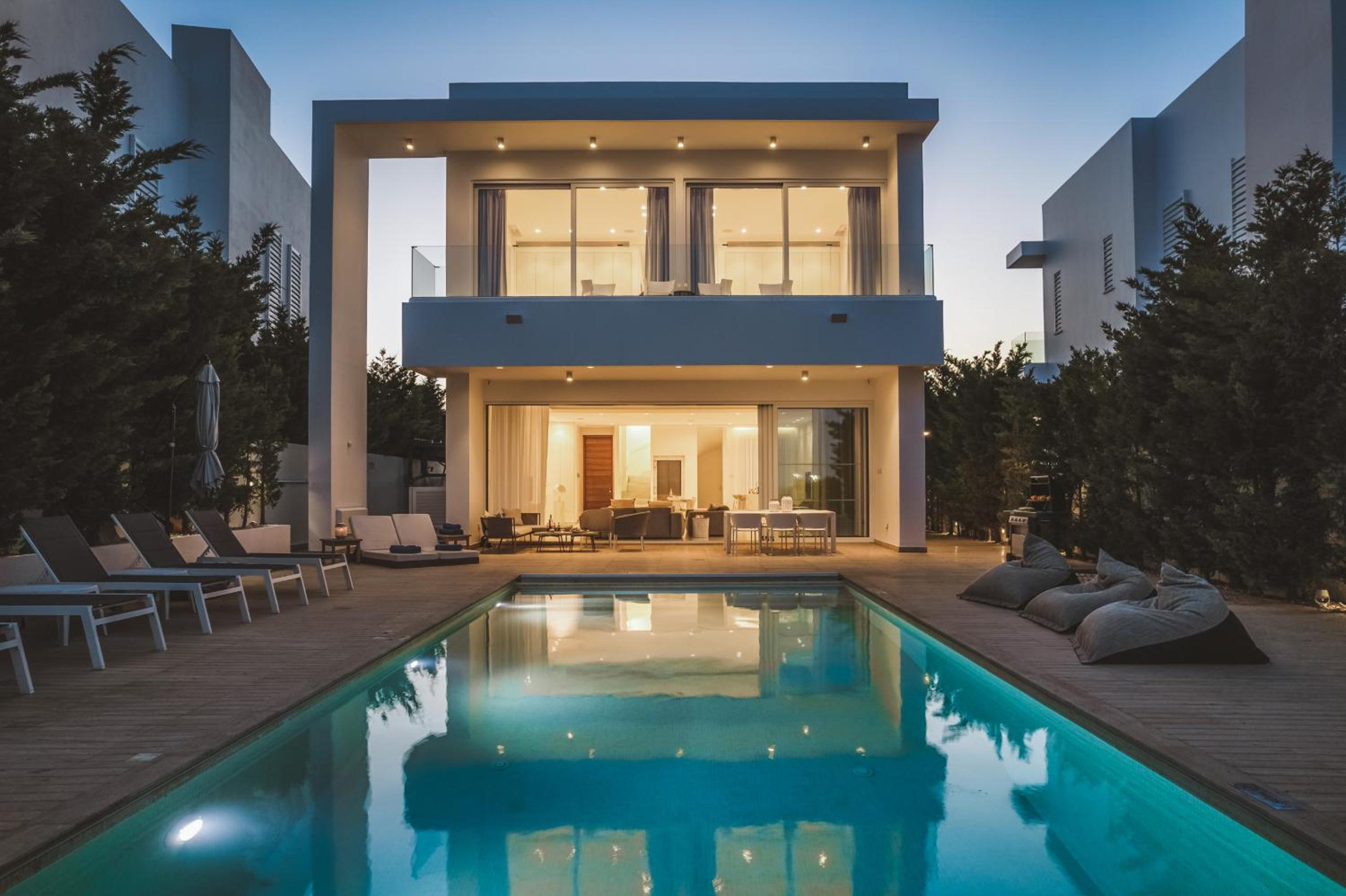 Protaras Beachfront Villa Blue Waves