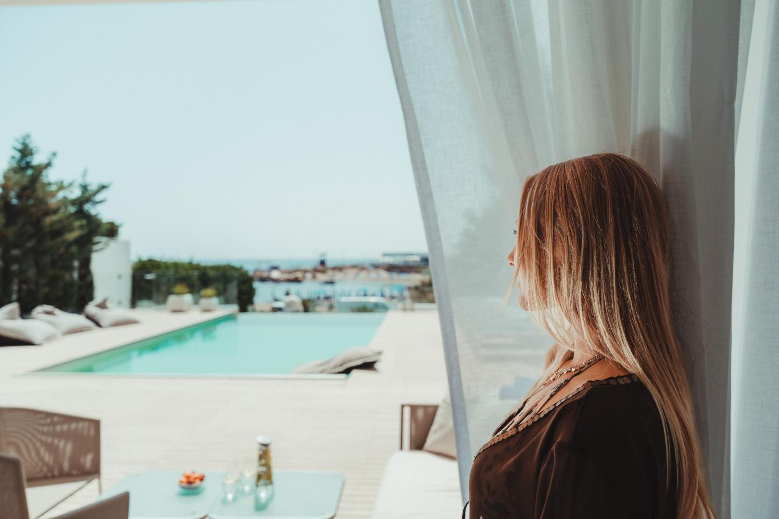 Protaras Beachfront Villa Blue Waves