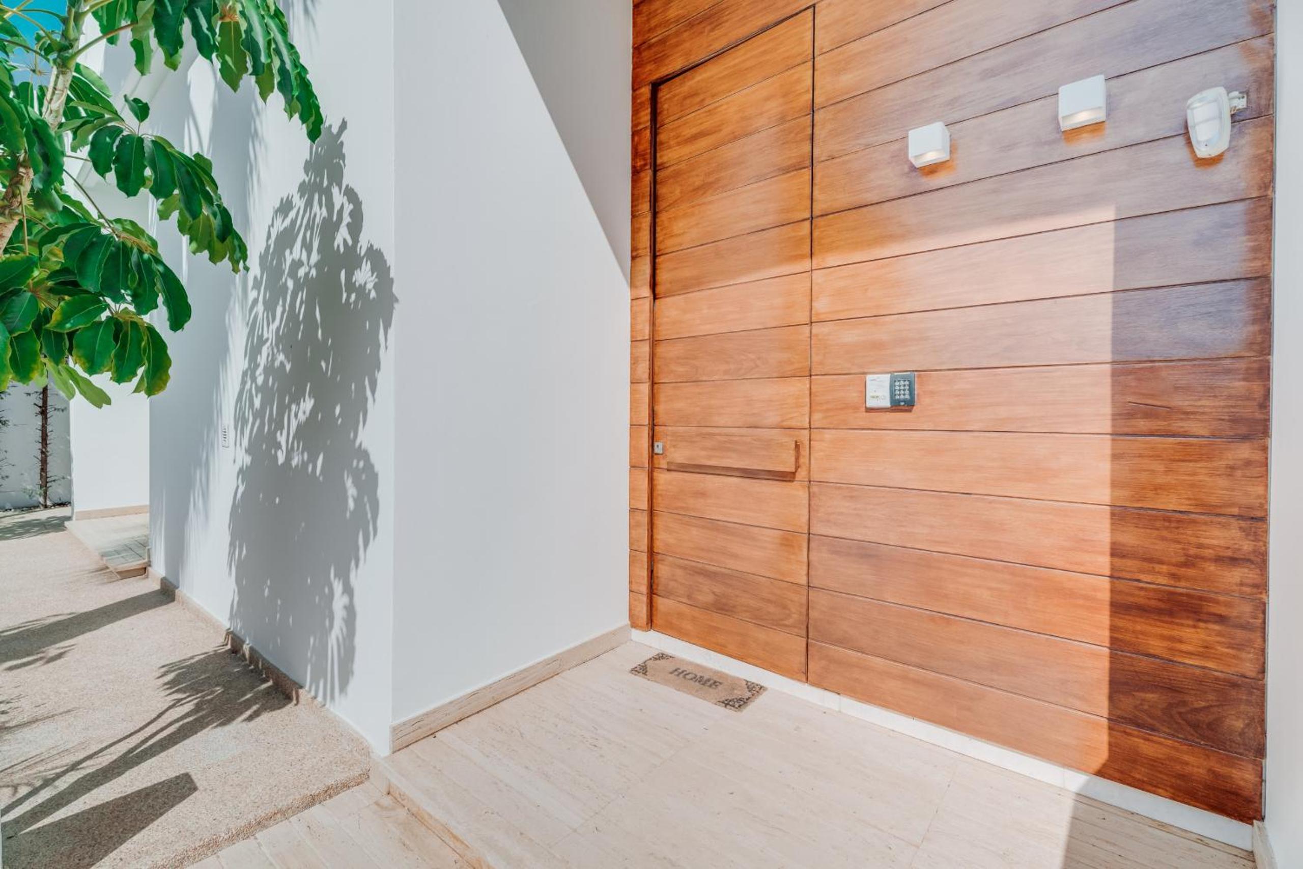 Protaras Beachfront Villa Blue Waves