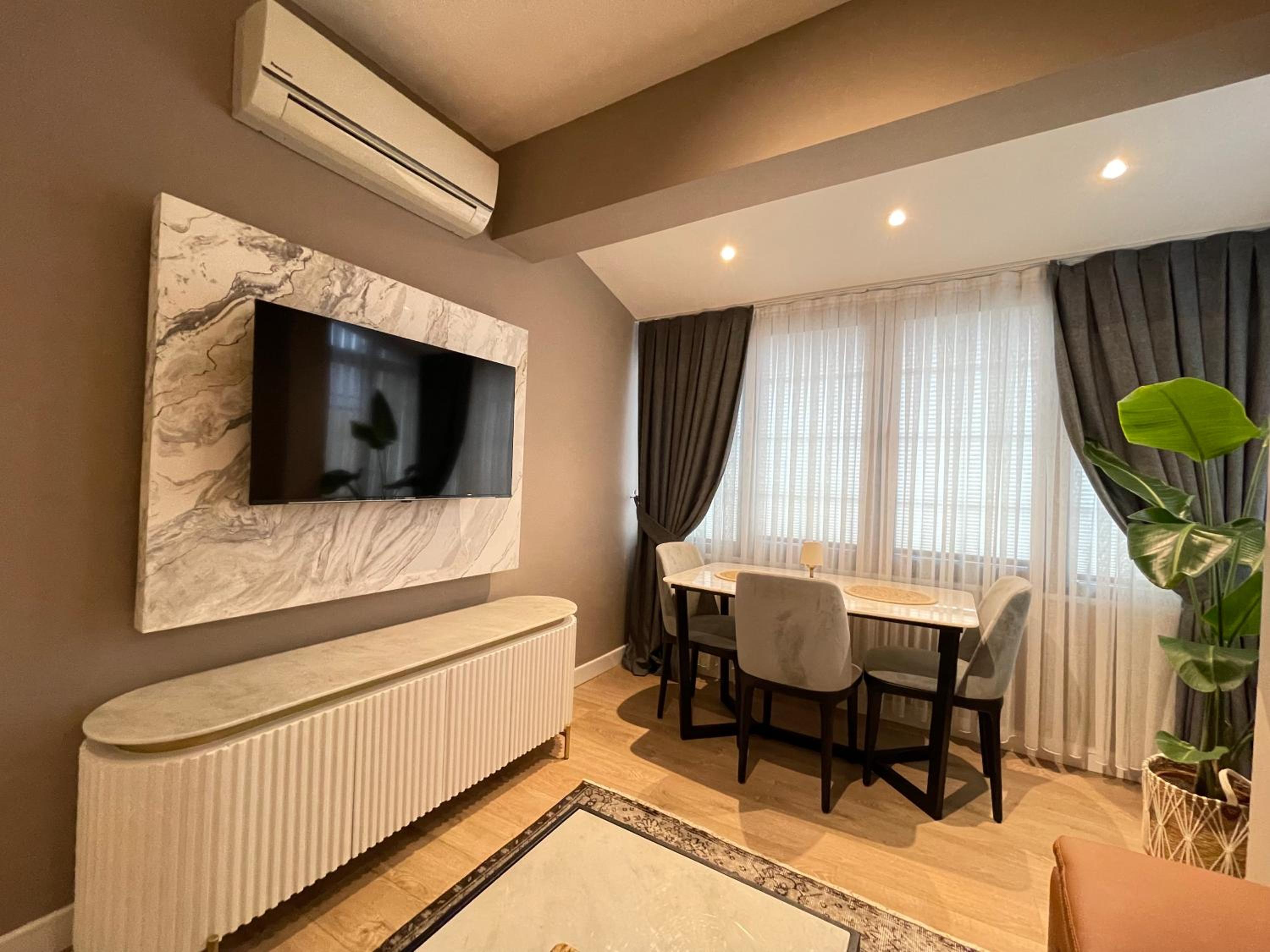 CLK Suites Hotel