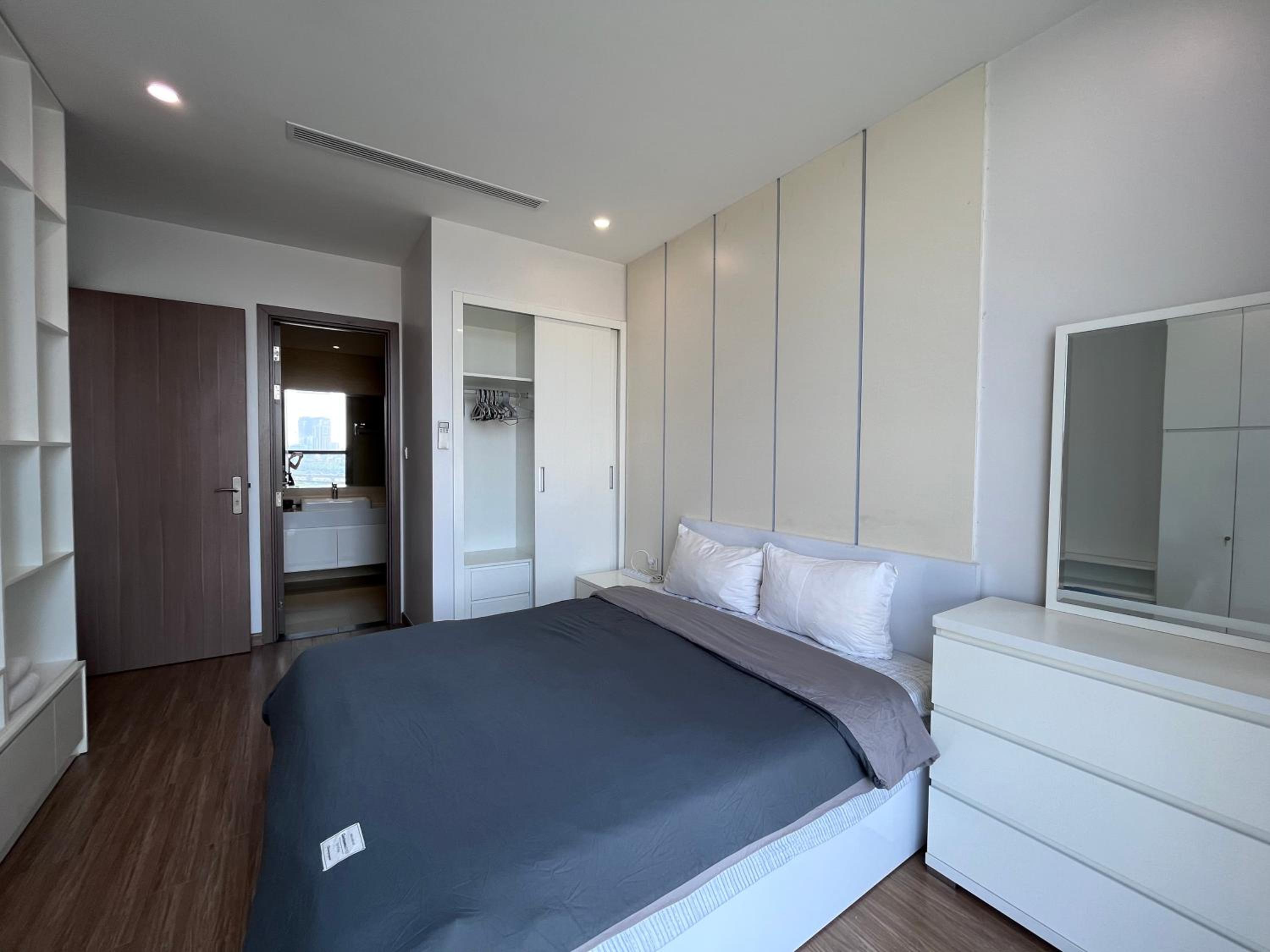 Vinhomes Skylake Luxury Apartment 3 Br