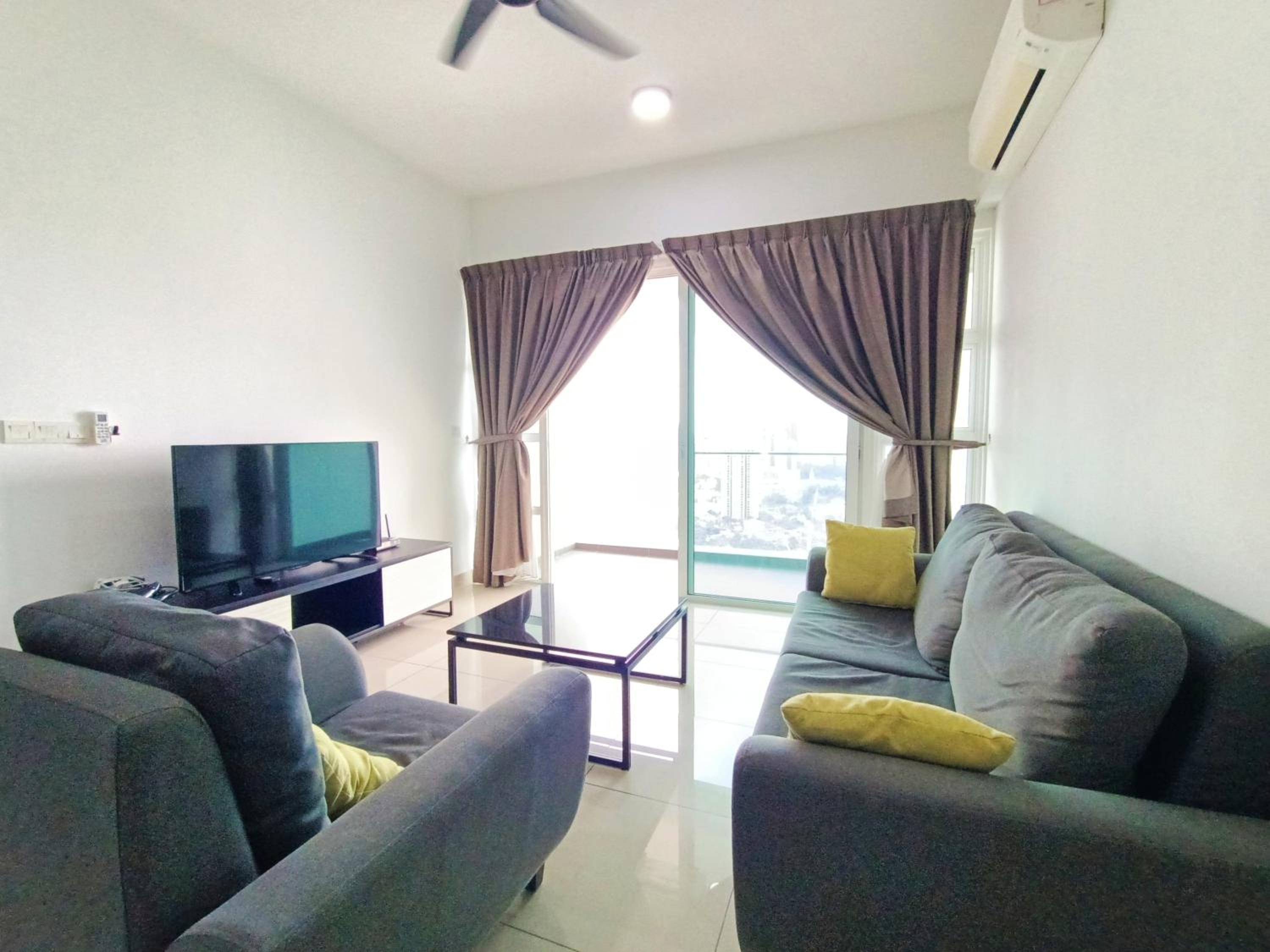 Pinnacle Tower Johor Bahru 3 Bed 2 Bath