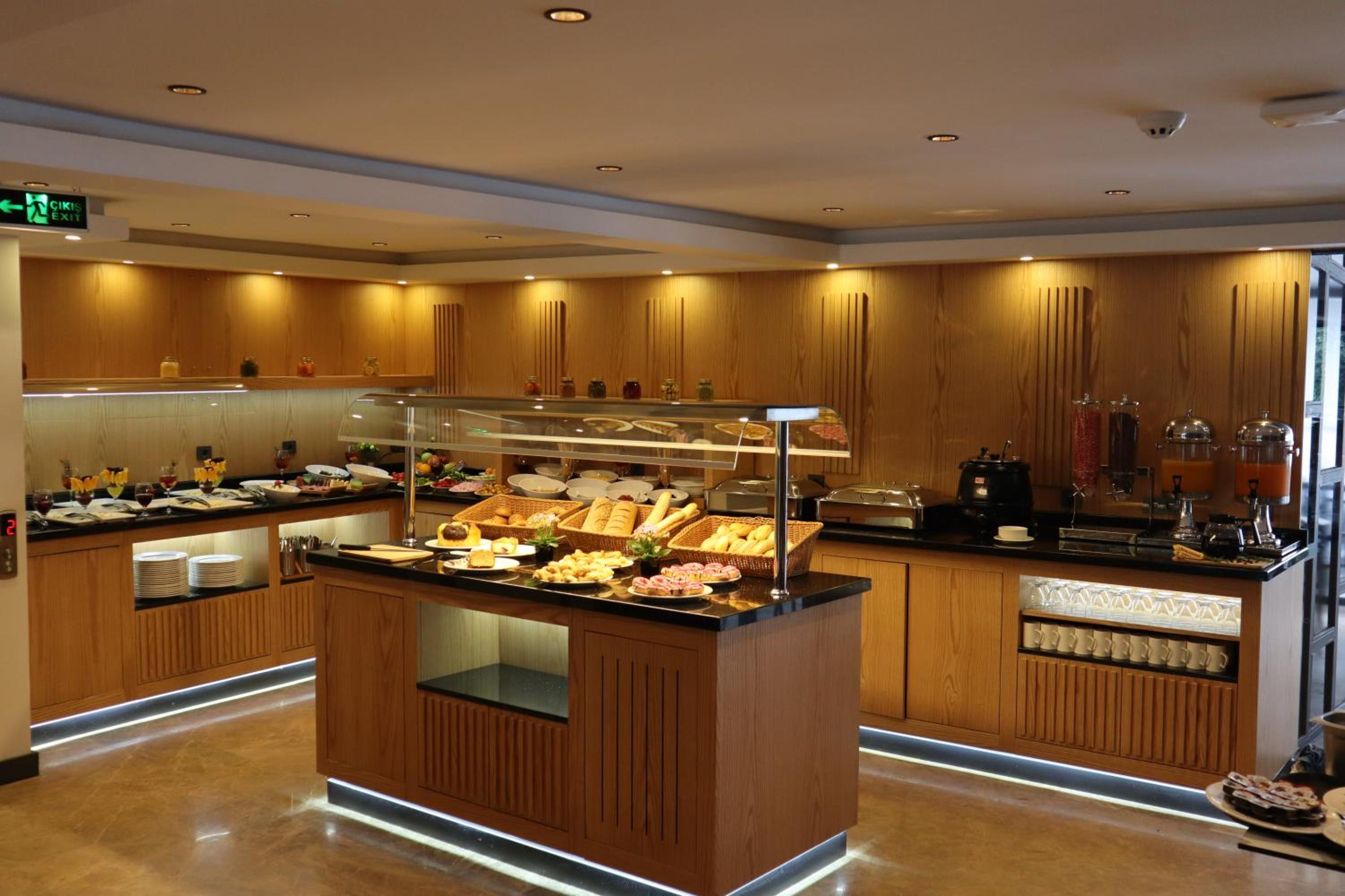 Istanbul New Airport Otel Trademark Collection by Wyndham - Image 39