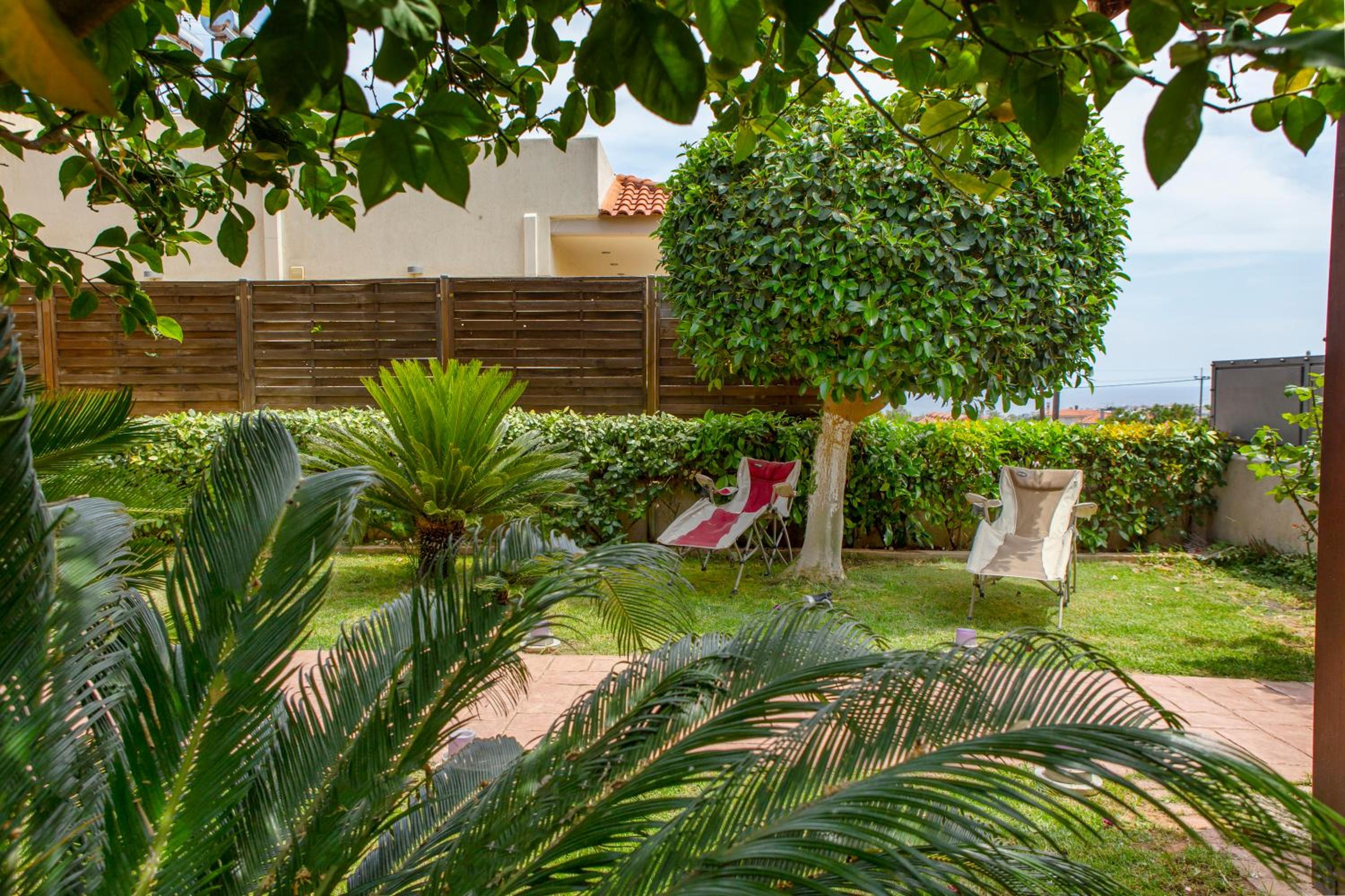 RestHouse Artemida view 3