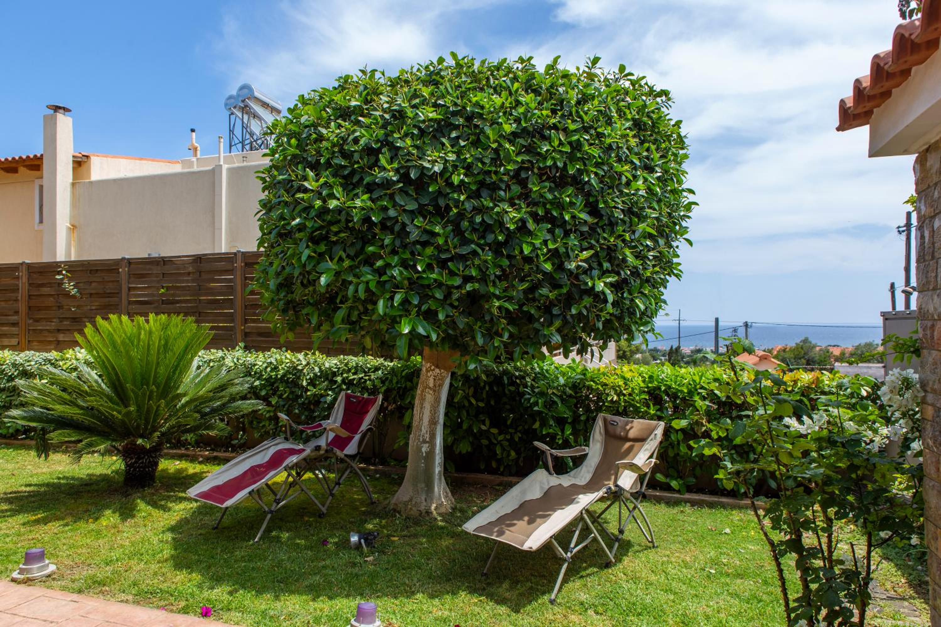 RestHouse Artemida view 4