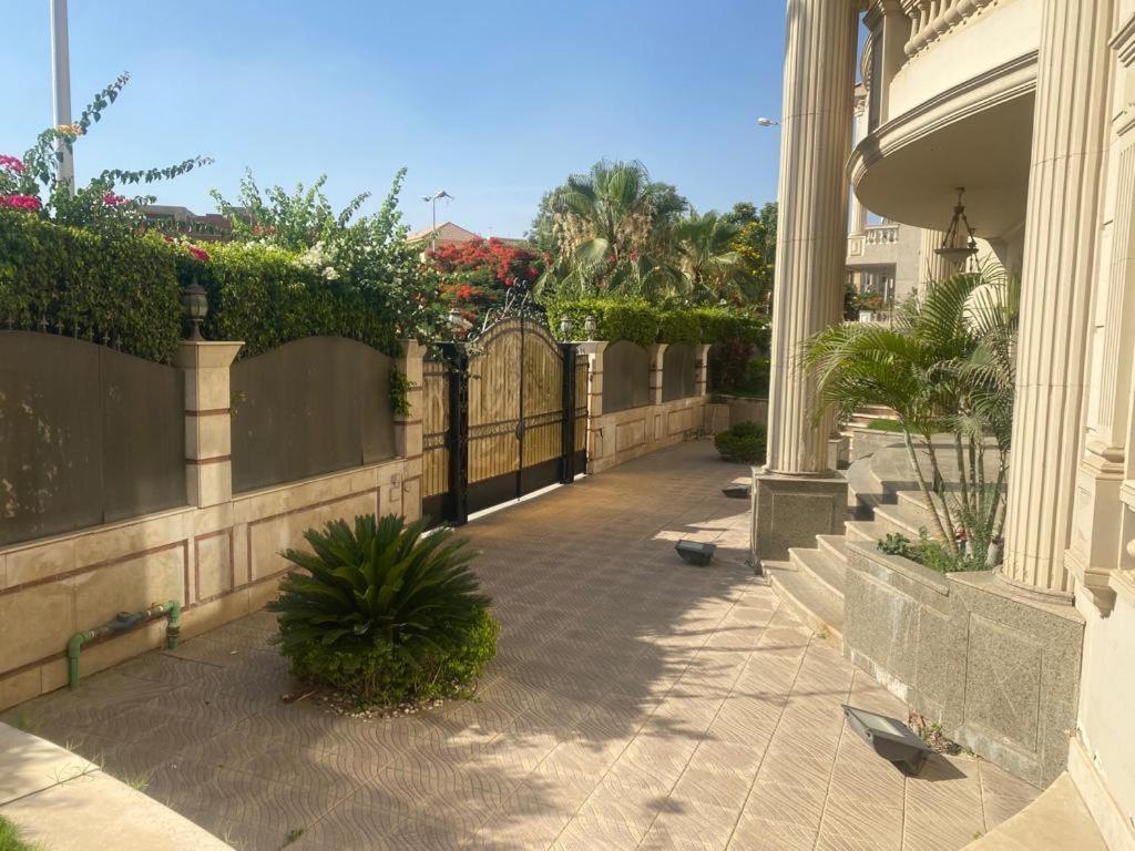 Super luxurious villa with large landscape areas