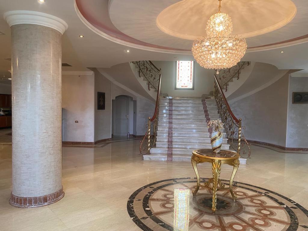 Super luxurious villa with large landscape areas