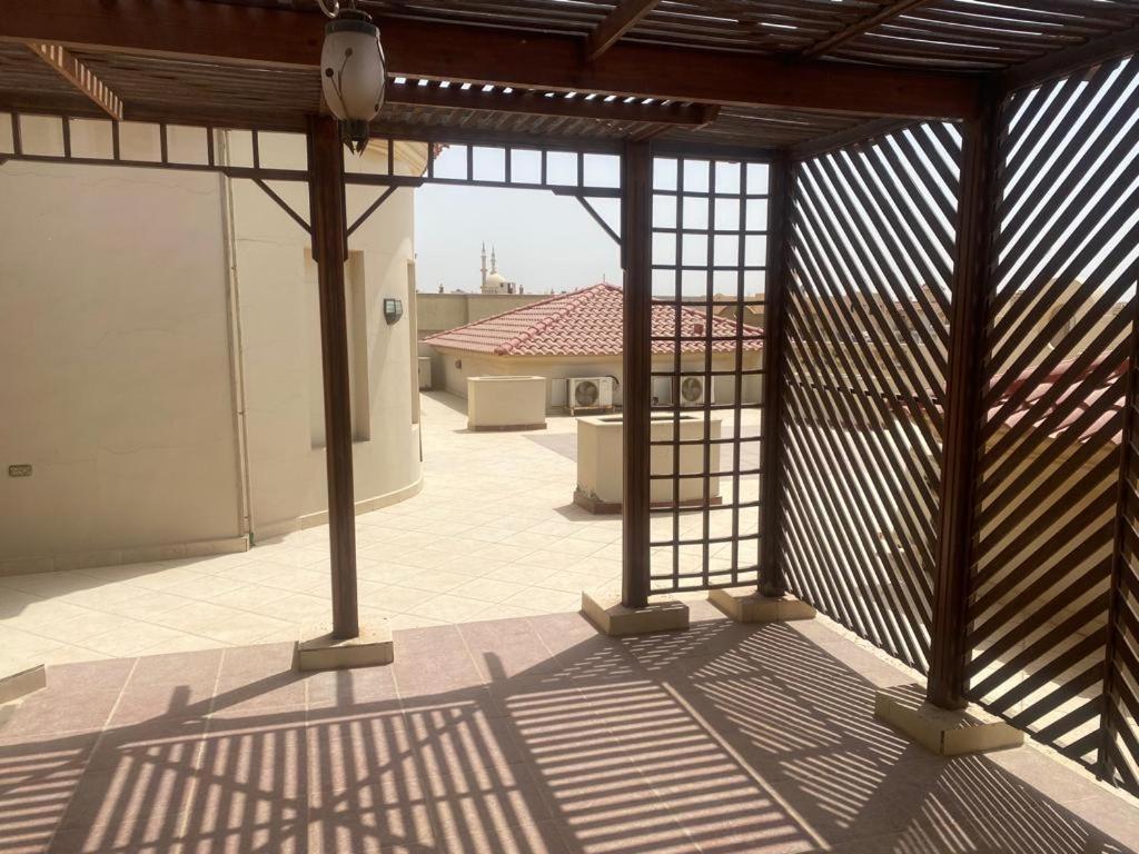Super luxurious villa with large landscape areas