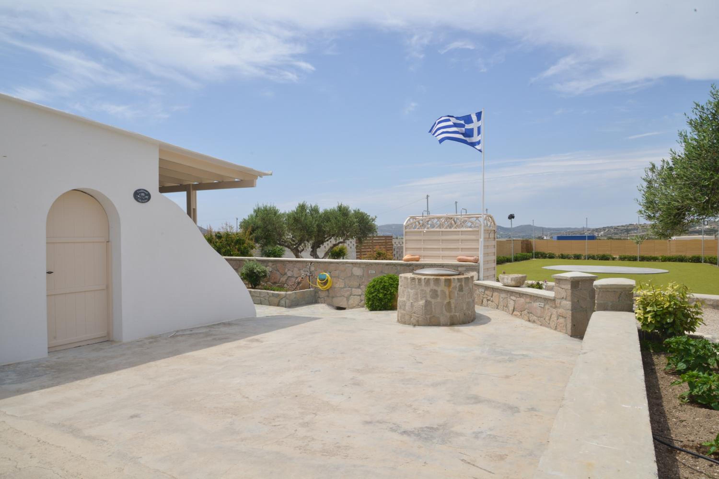 Traditional Villa Relax view 5