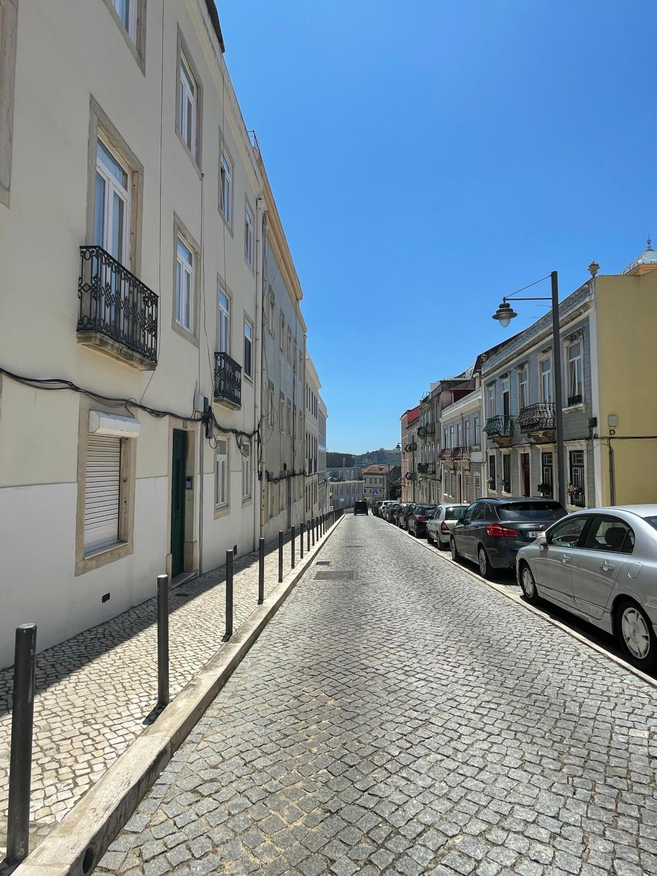 BELEM PLACE - free parking area view 5