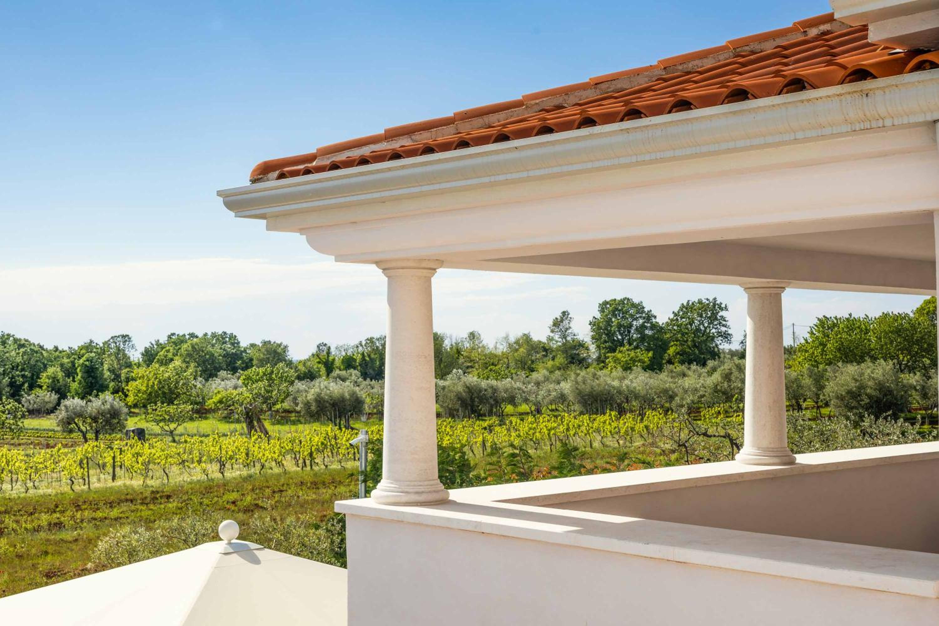 Villa Presidential